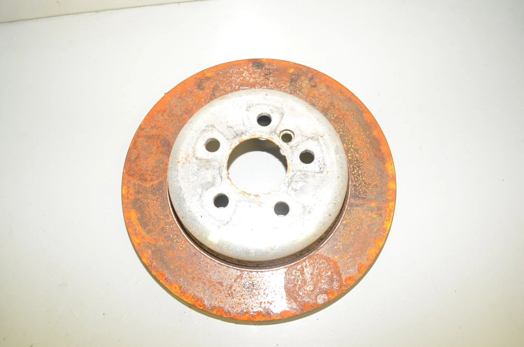 Rear Left Brake Disc – OEM 6882245 · BMW 5 (G30) (2016 - -) 530 e iPerformance 2019