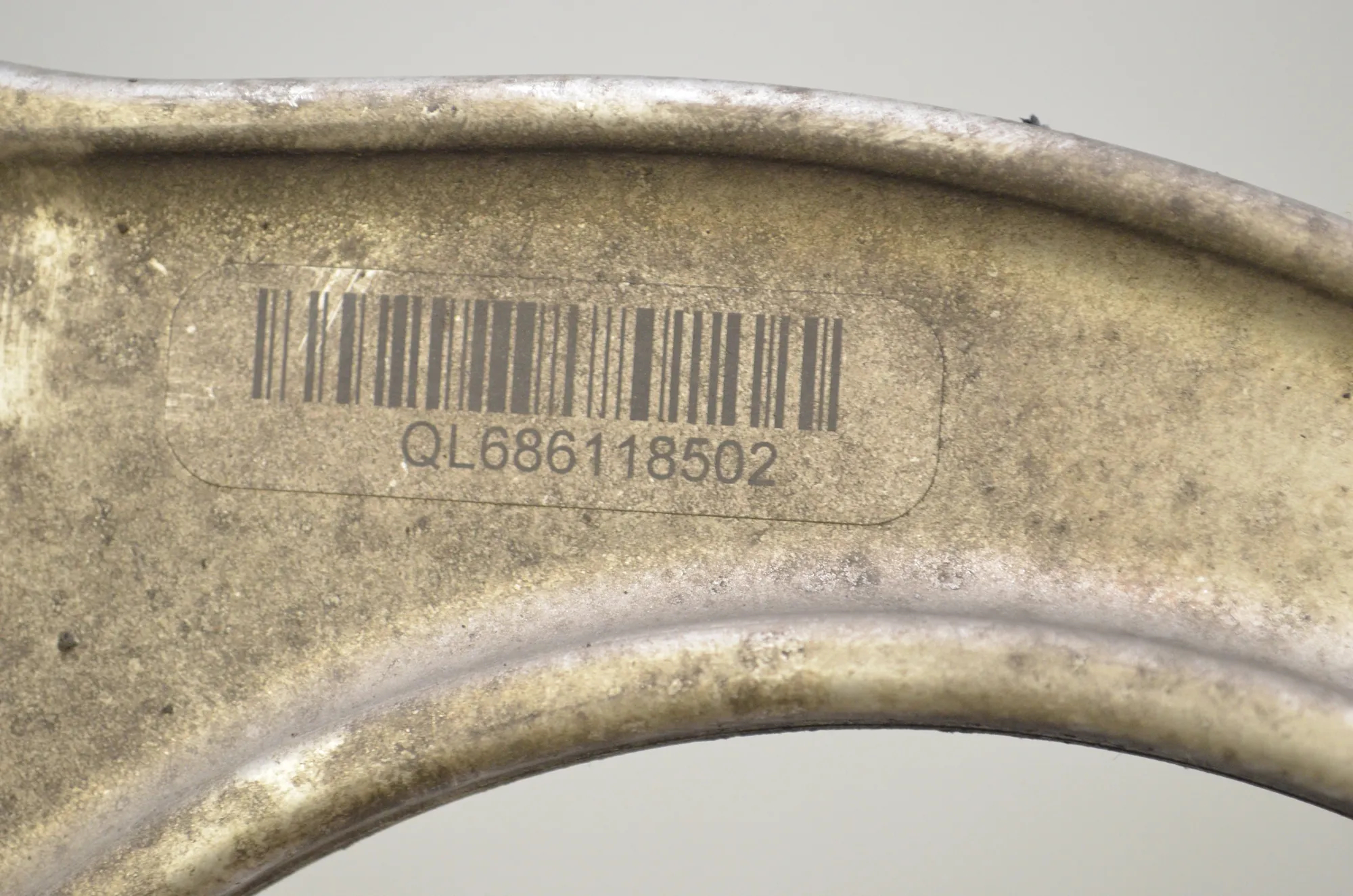 Front Left Upper Control Arm – OEM 6861185 · BMW 5 (G30) (2016 - -) 530 e iPerformance 2019 – 5