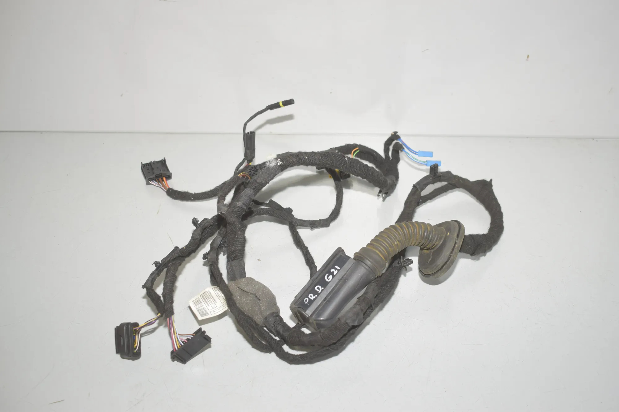 Front Right Door Wiring – OEM 5A0C080 · BMW 3 Touring (G21) BMW 3 Touring (G21) 320 d 2021 – 2