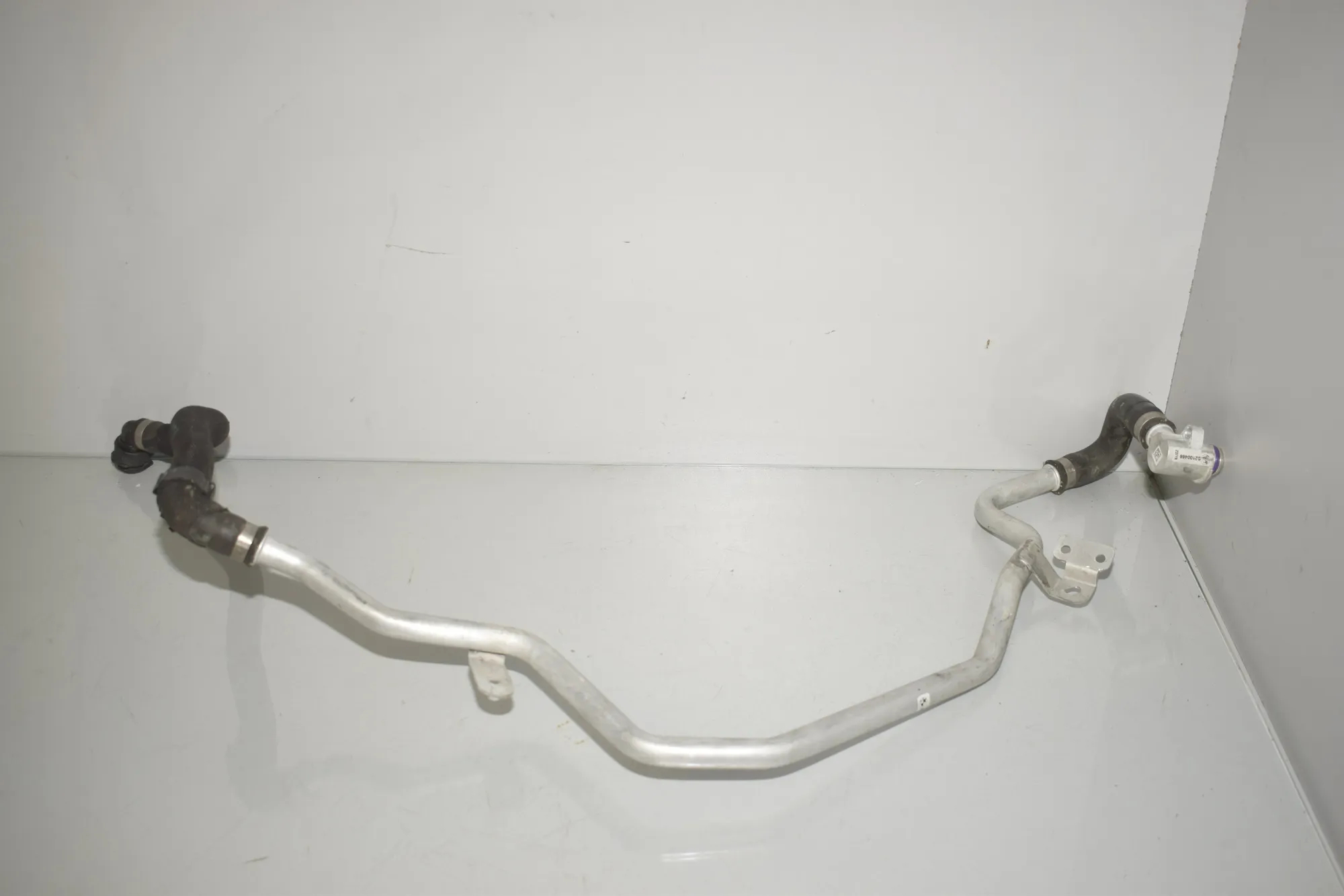A/C Air Con Hose Pipe – OEM 92100466 · BMW 5 (G30) (2016 - -) 530 e iPerformance 2019