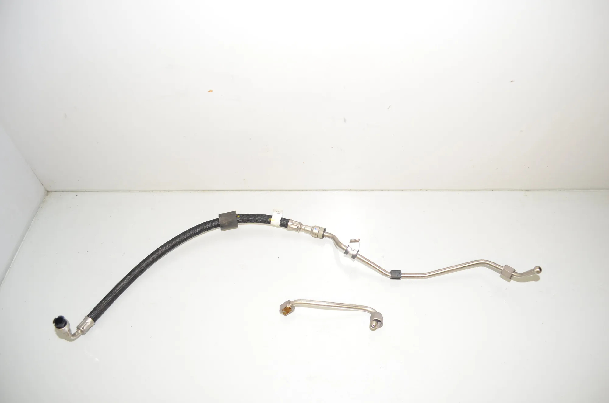 Fuel Pipe – OEM 8488084 · BMW 5 (G30) (2016 - -) 530 e iPerformance 2019