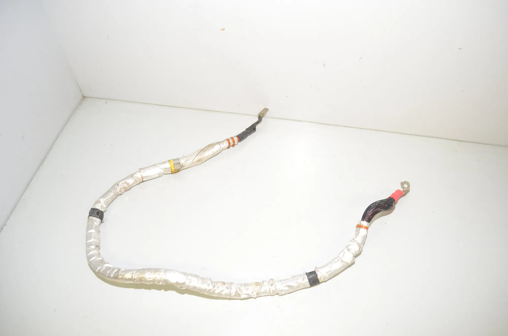 Positive Battery Cable – OEM 8680393 · BMW 5 (G30) (2016 - -) 530 e iPerformance 2019 – 2