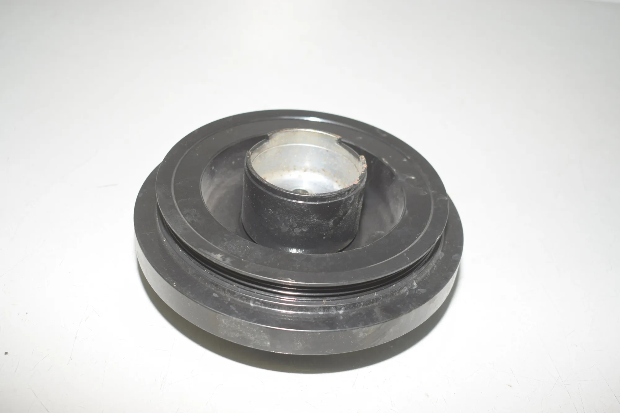 Crankshaft Pulley – OEM 7934465 · BMW 5 (G30) (2016 - -) 530 e iPerformance 2019 – 5