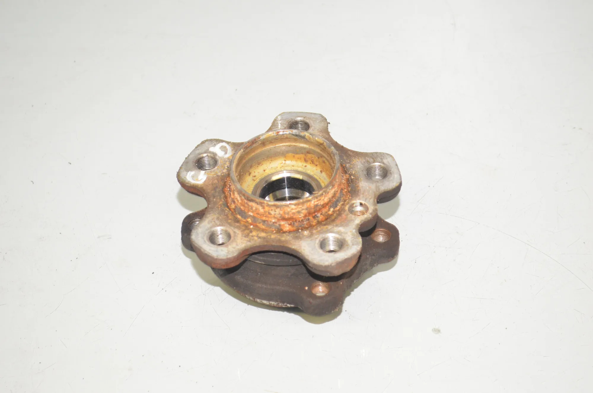 Rear Right Wheel Bearing – OEM 8838134 · BMW 5 (G30) (2016 - -) 530 e iPerformance 2019 – 2