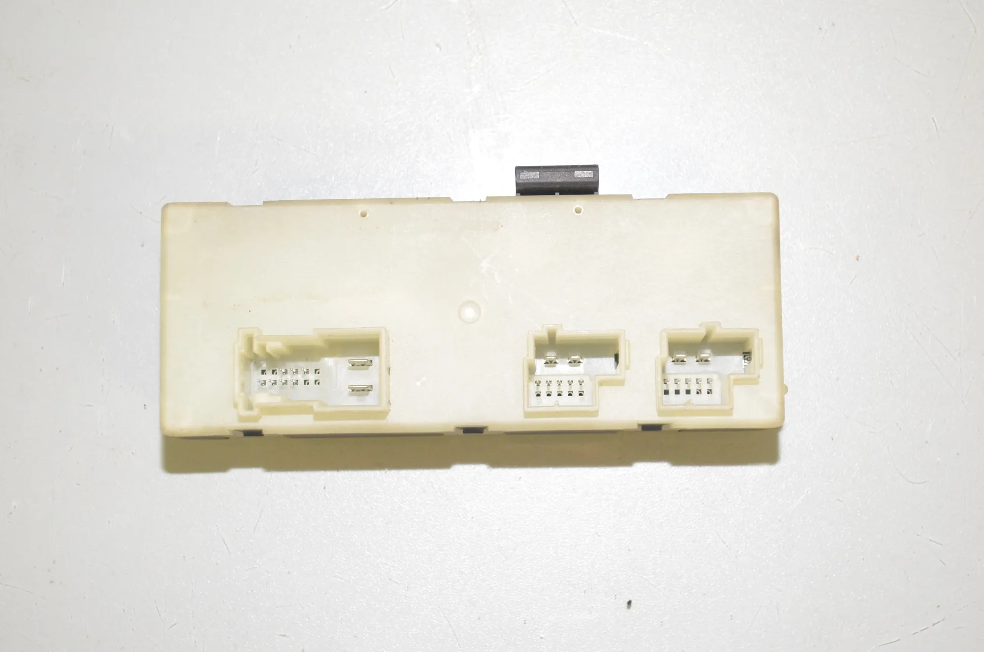 Electric Tailgate Opening Kit – OEM 61319275121 · BMW X1 (F48) xDrive 25 i 2020 – 2