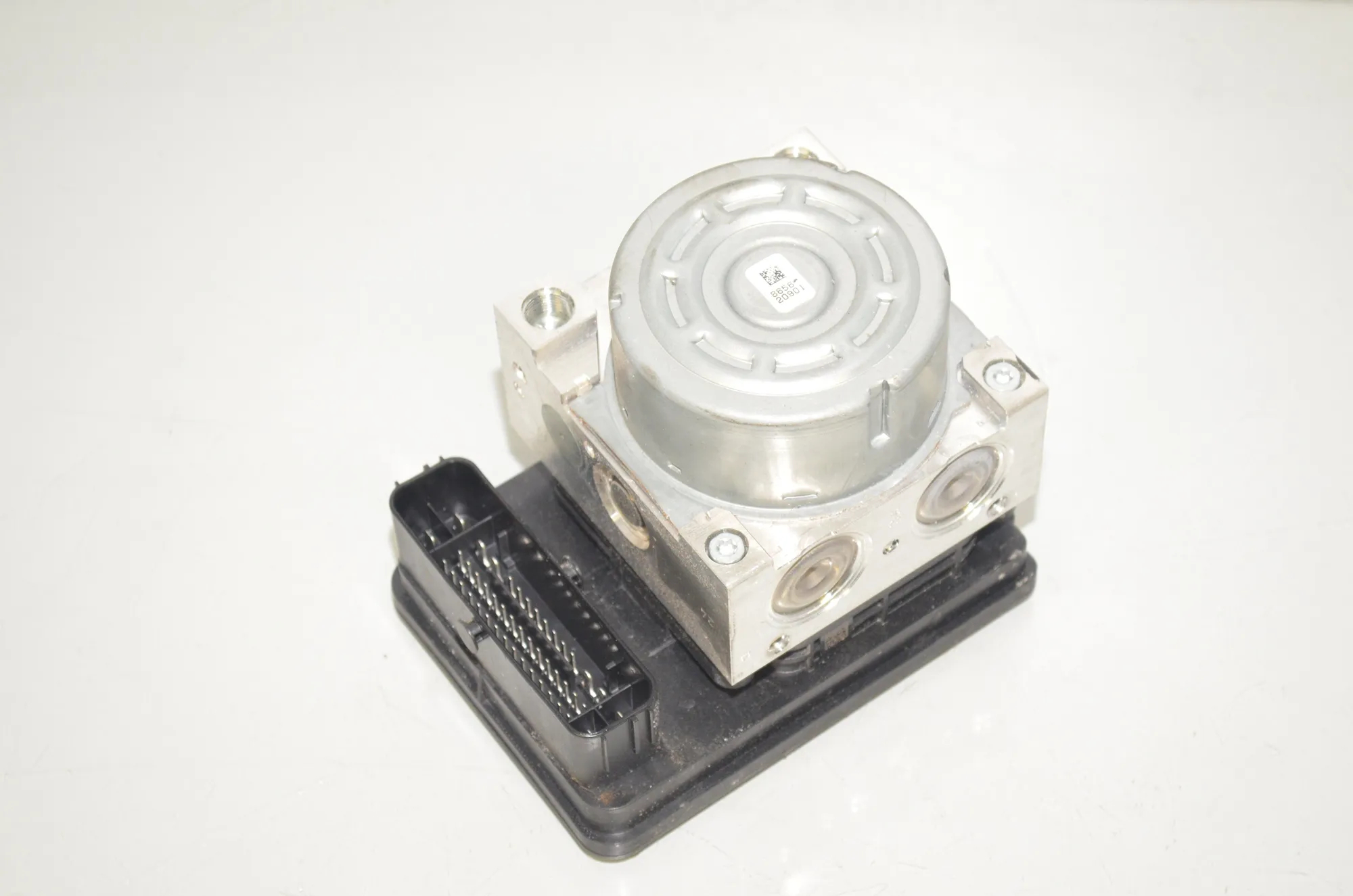 ABS Pump – OEM 5A27299 · BMW X1 (F48) xDrive 25 i 2020 – 2