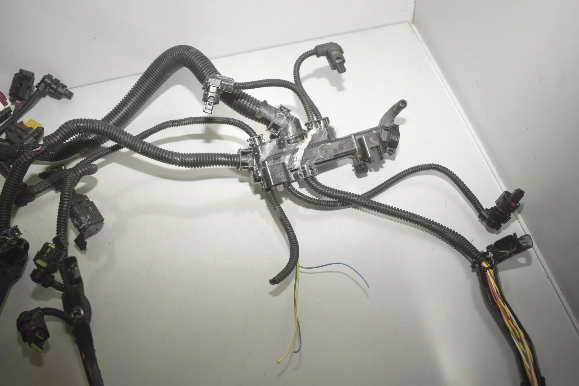 Engine Cable Harness – OEM 4B38213 · BMW X1 (F48) xDrive 25 i 2020 – 4