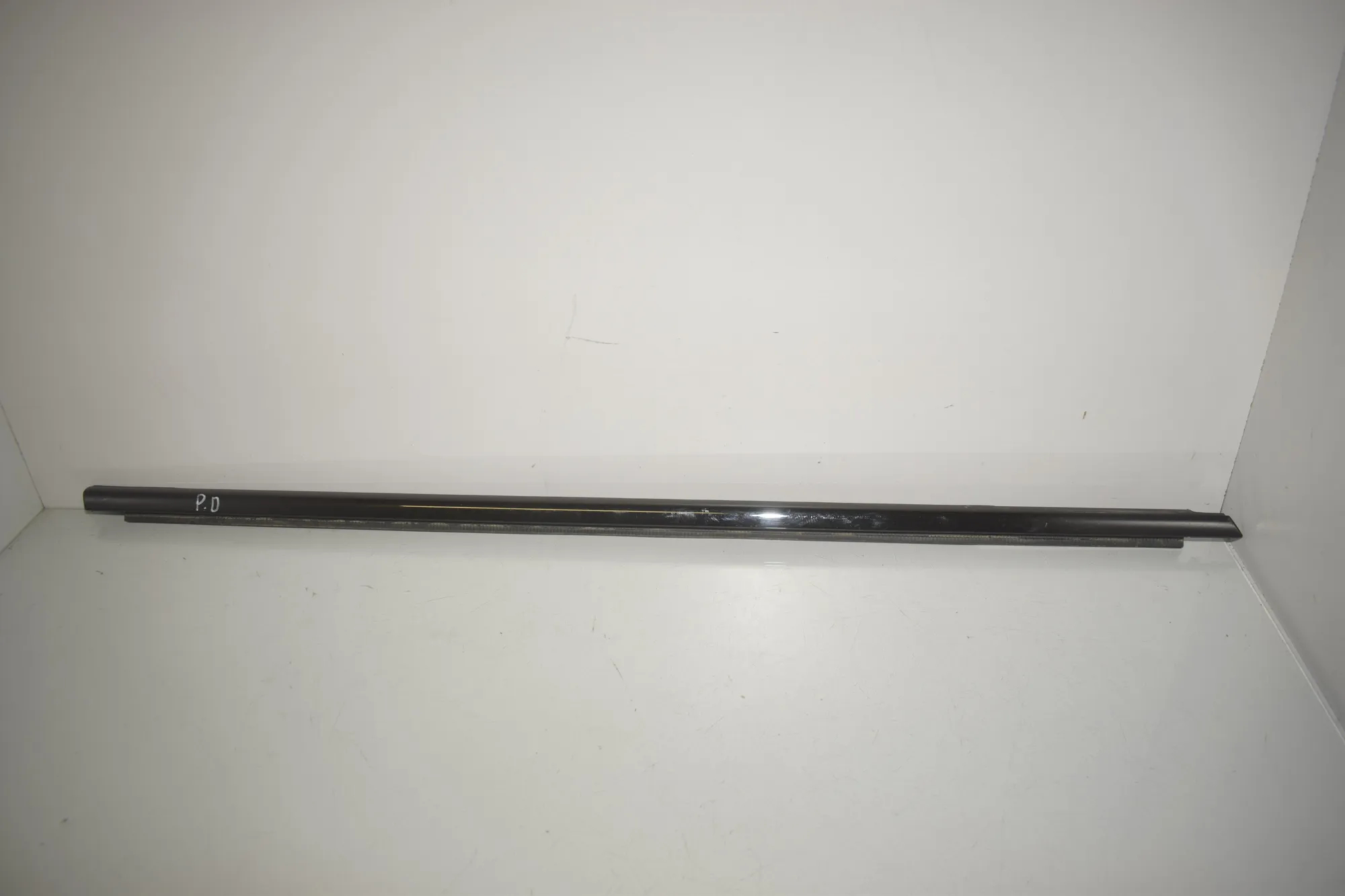 Front Right Door Window Strip · BMW X5 (G05) BMW X5 (G05) xDrive 25d 2022