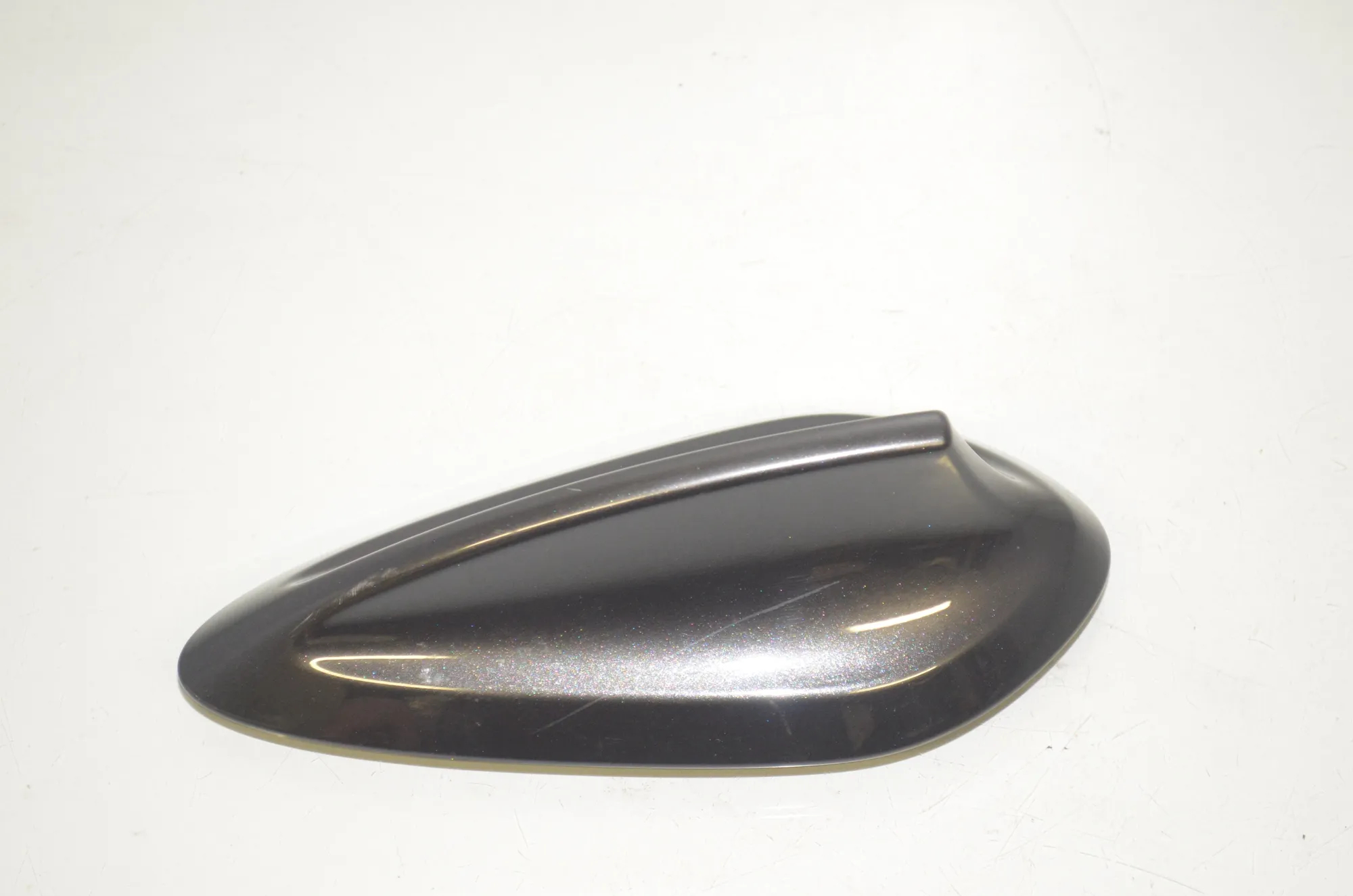 Antenna Trim – OEM 9371367 · BMW 5 Touring (G31) BMW 5 Touring (G31) 520 d 2018