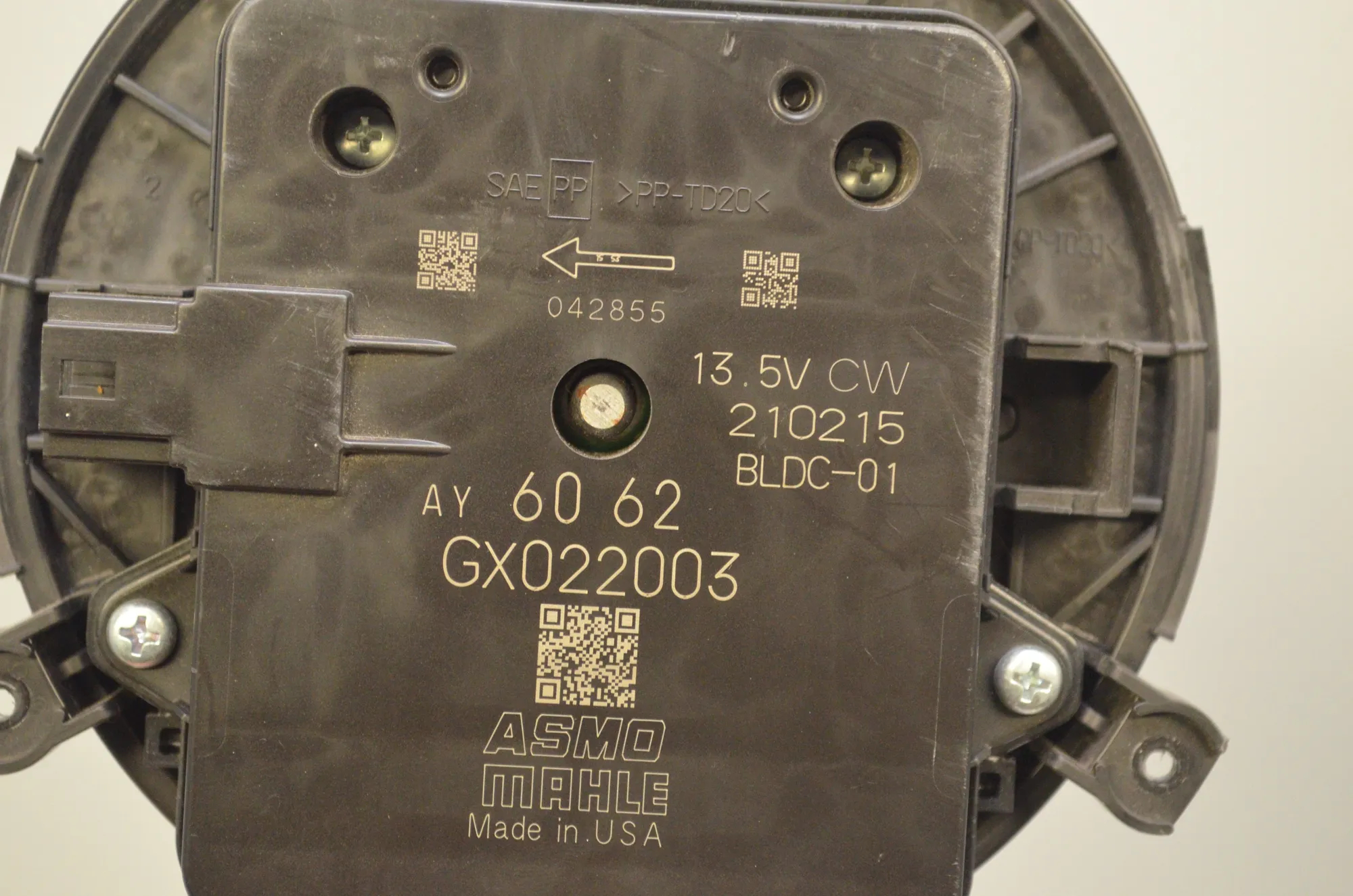 Heater Blower Fan – OEM GX022003 · BMW X5 (G05) BMW X5 (G05) xDrive 25d 2021 – 5