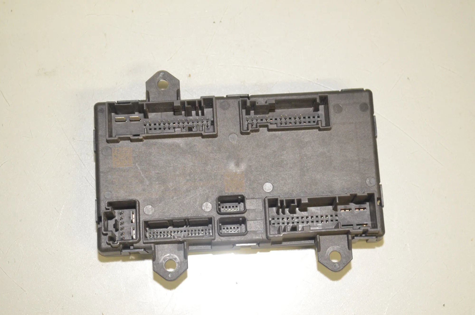 Other Control Units – OEM 5A6BEE7 · BMW iX (I20) (2021 - -) xDrive 40 2021