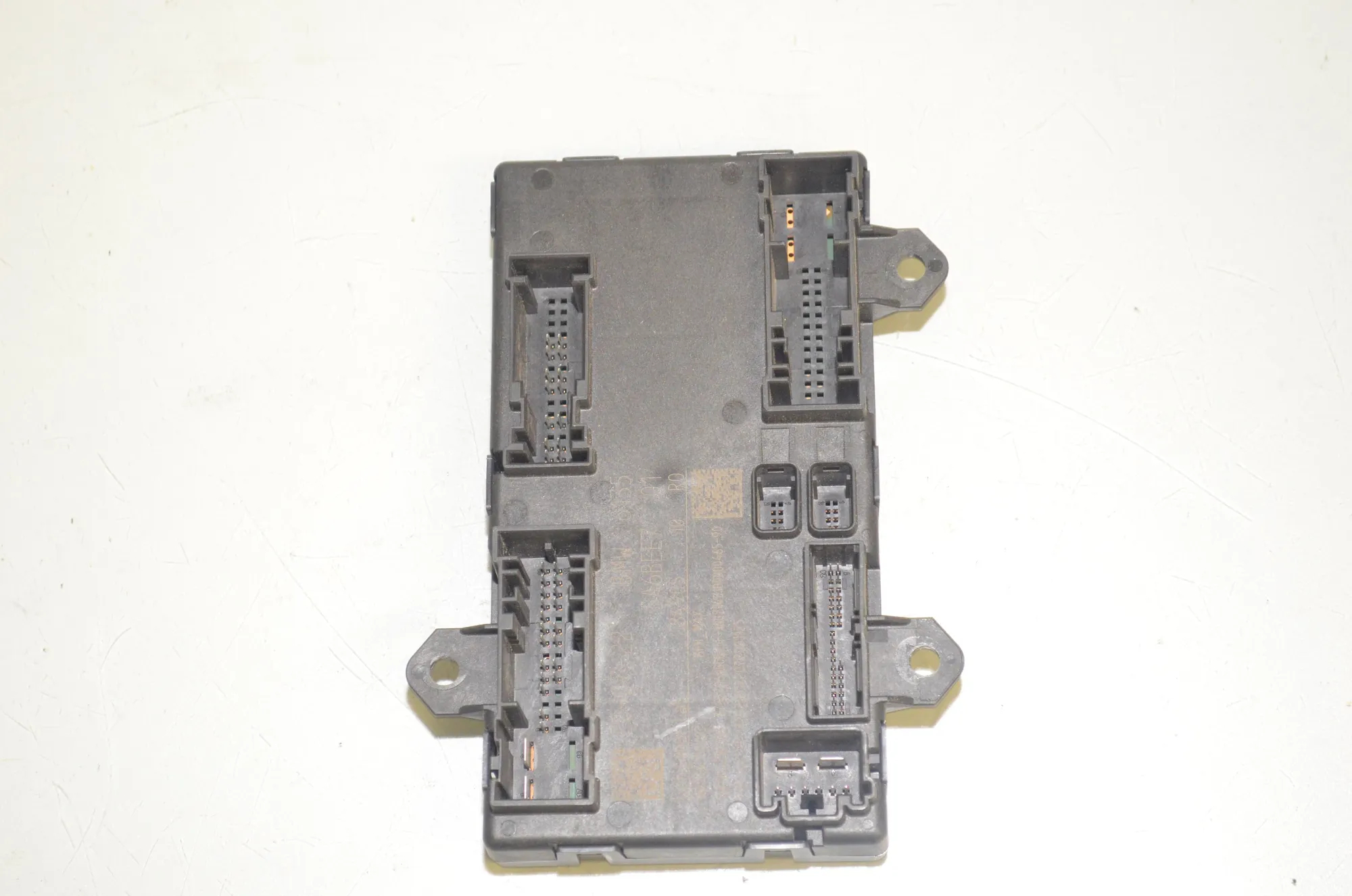 Other Control Units – OEM 5A6BEE7 · BMW iX (I20) (2021 - -) xDrive 40 2021 – 3