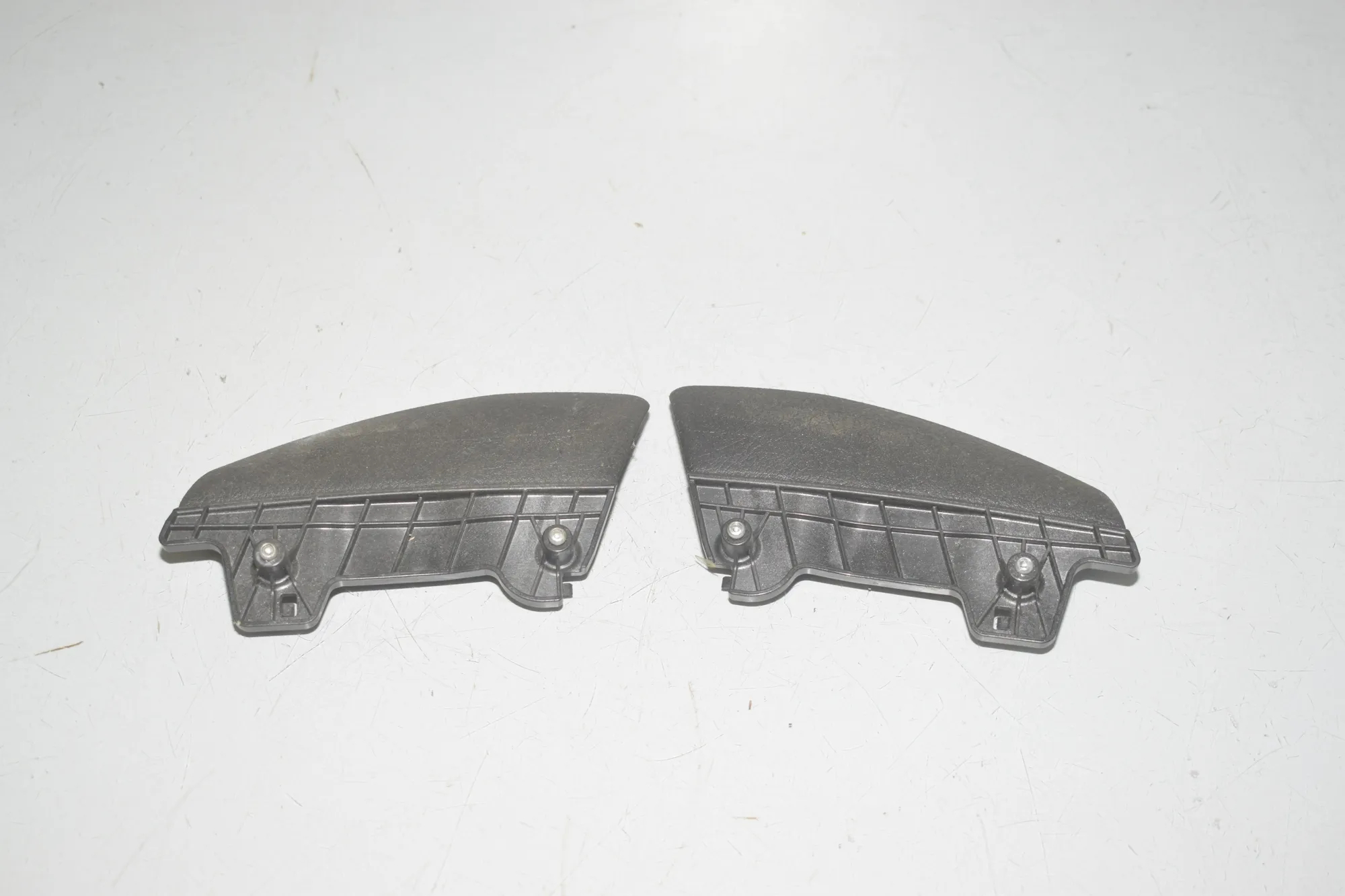 Other Interior Parts – OEM 9109951 · BMW iX (I20) (2021 - -) xDrive 40 2021 – 2