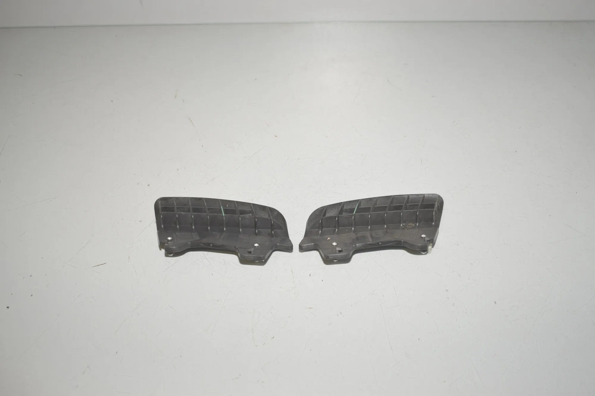 Other Interior Parts – OEM 9109951 · BMW iX (I20) (2021 - -) xDrive 40 2021 – 4