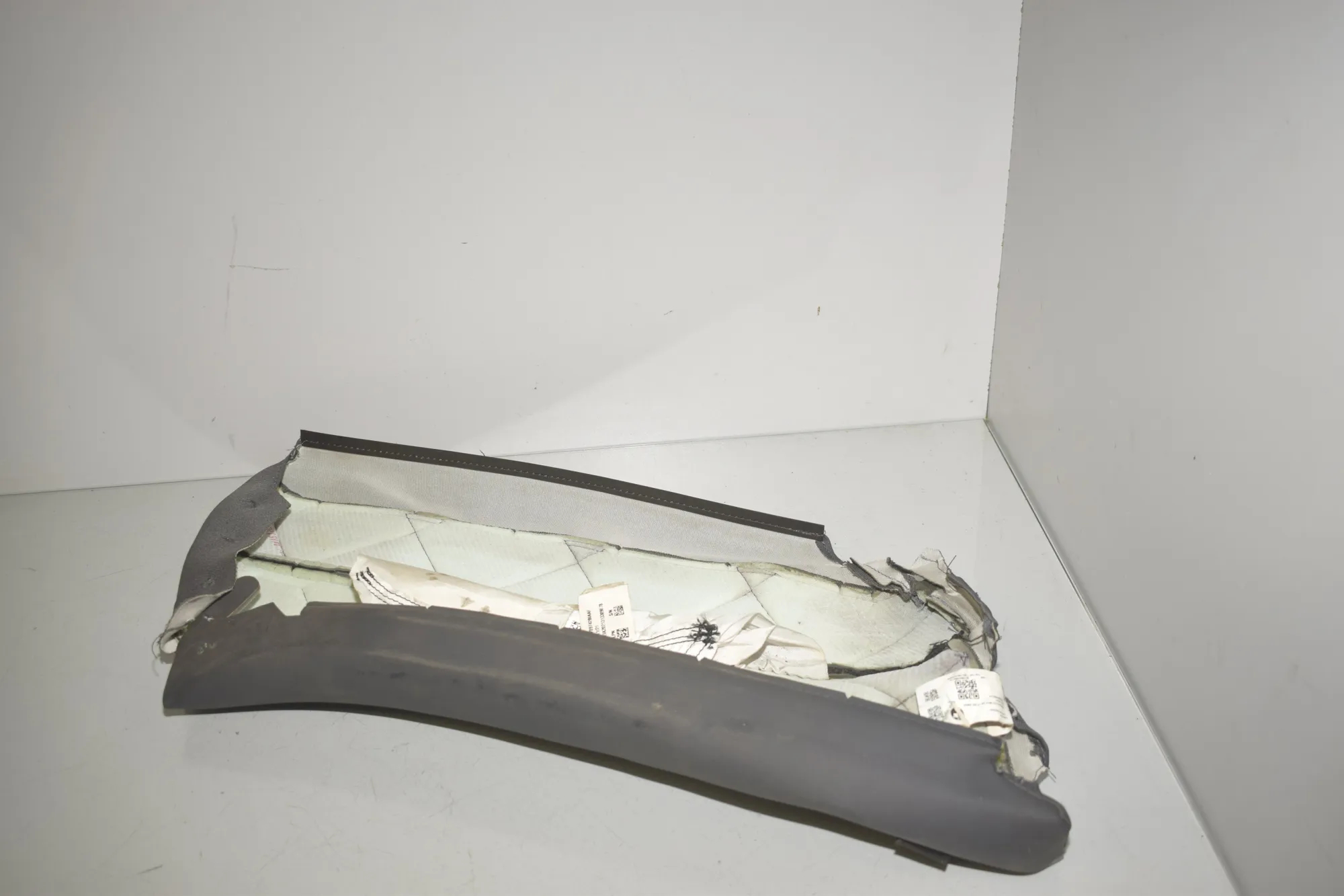Other Seat Parts – OEM 42BIAAF · BMW iX (I20) (2021 - -) xDrive 40 2021 – 3