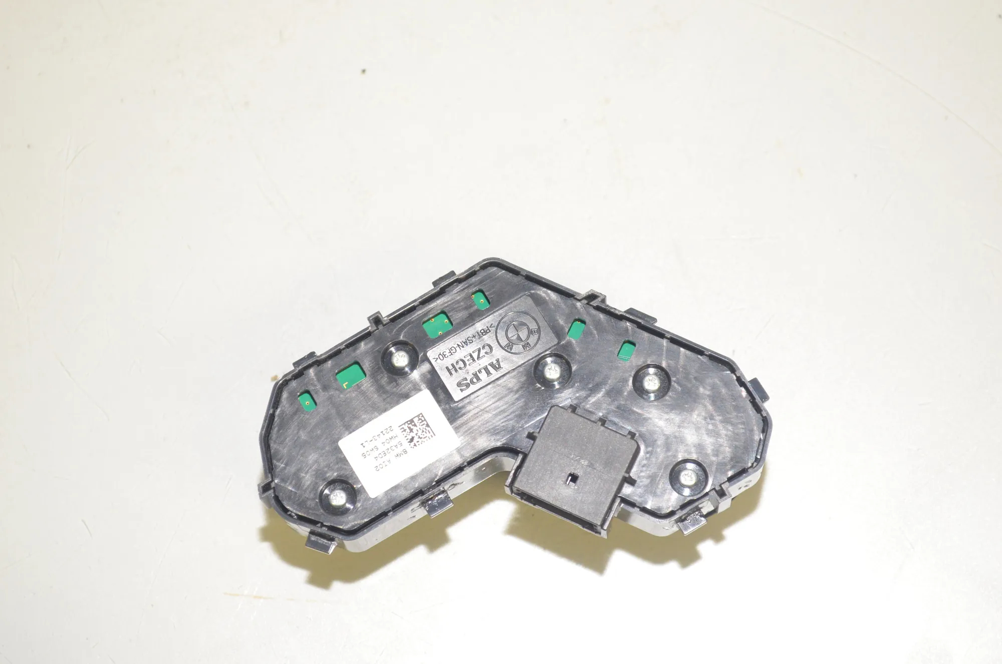 Switches – OEM 5A32ED4 · BMW iX (I20) (2021 - -) xDrive 40 2021 – 2