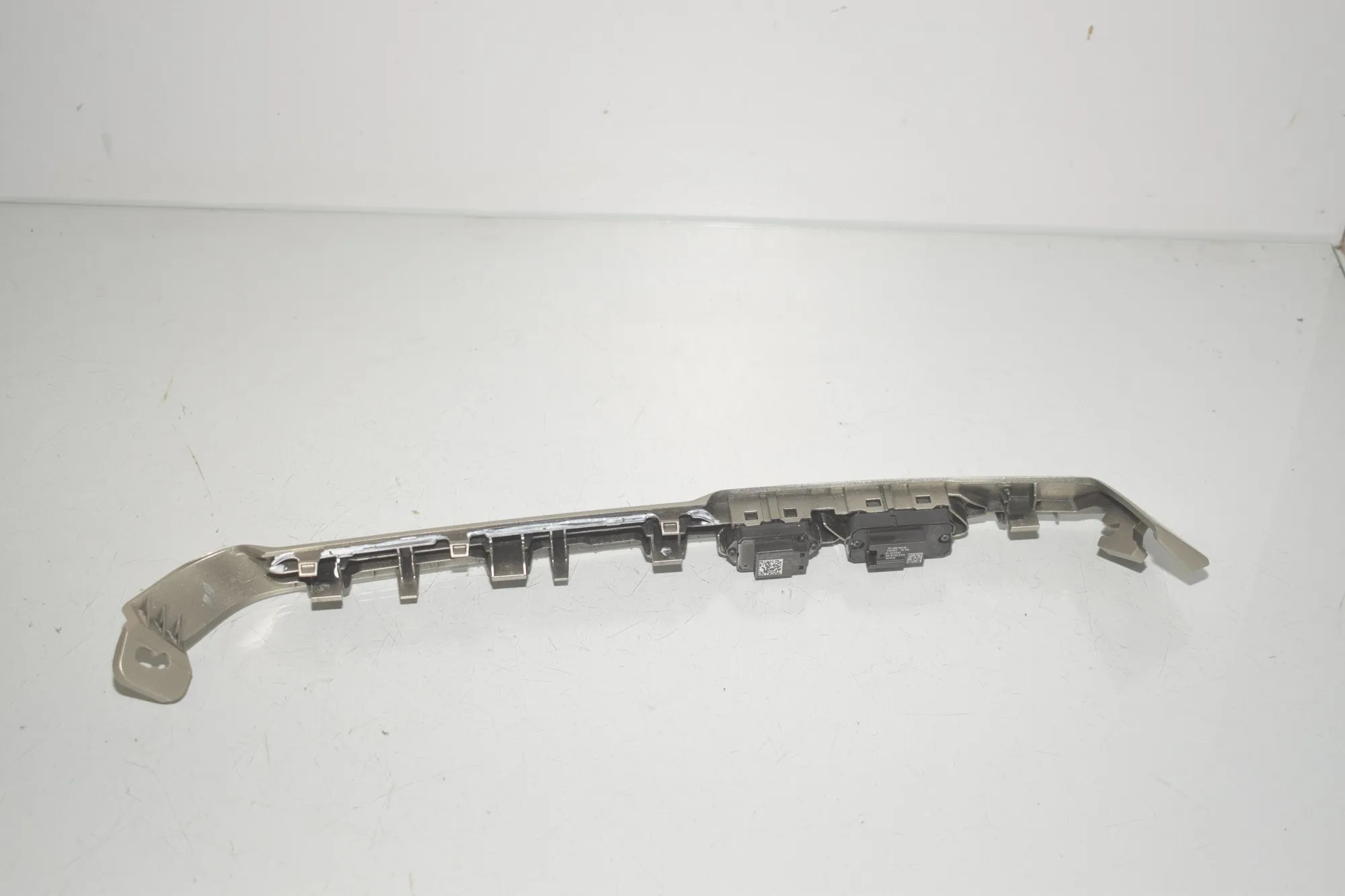 Other Interior Parts – OEM 5A21BB6 · BMW iX (I20) (2021 - -) xDrive 40 2021 – 4