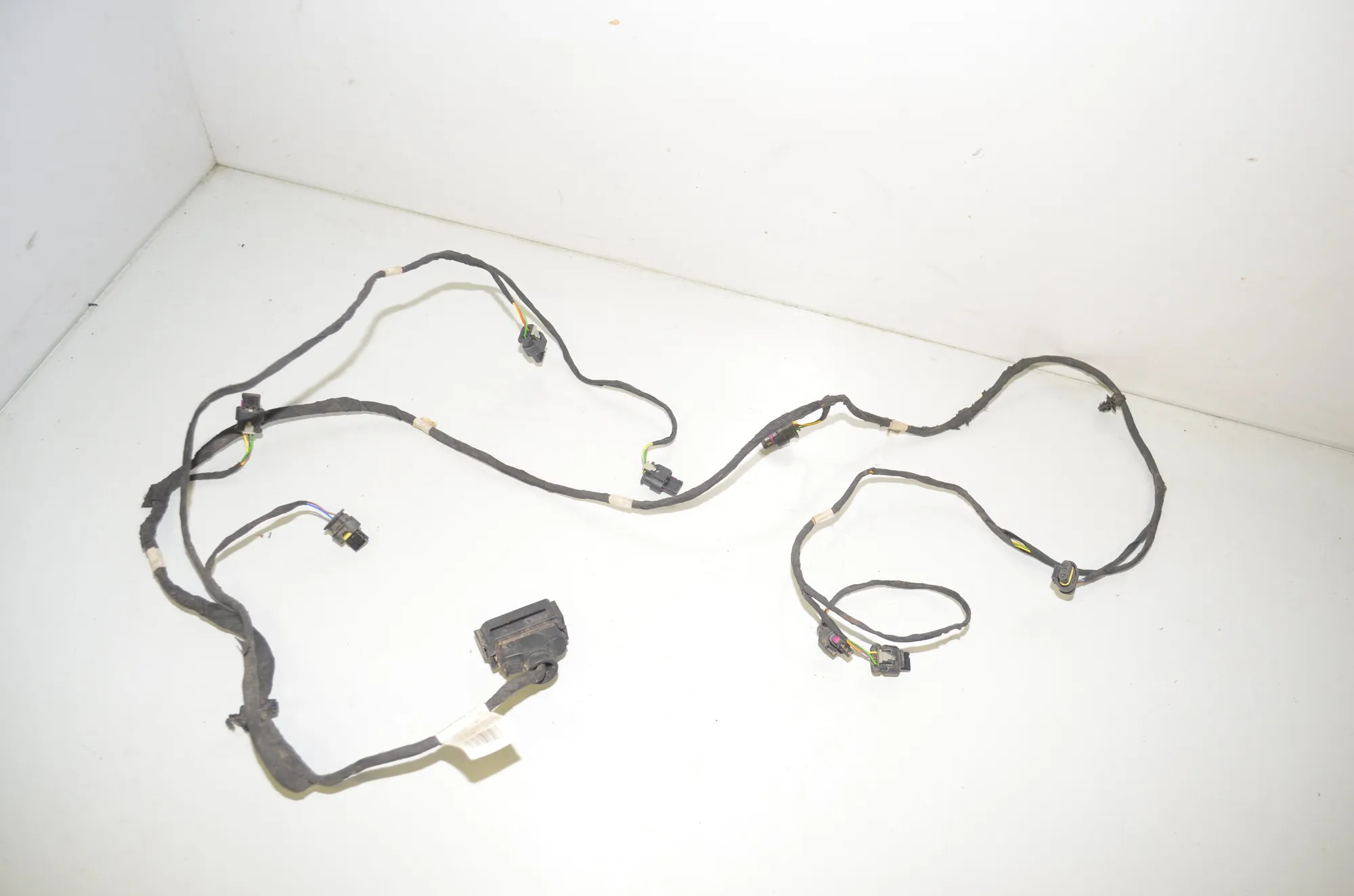 Rear Parking Sensor Wiring Loom – OEM 5A36C81 · BMW iX (I20) (2021 - -) xDrive 40 2021 – 2