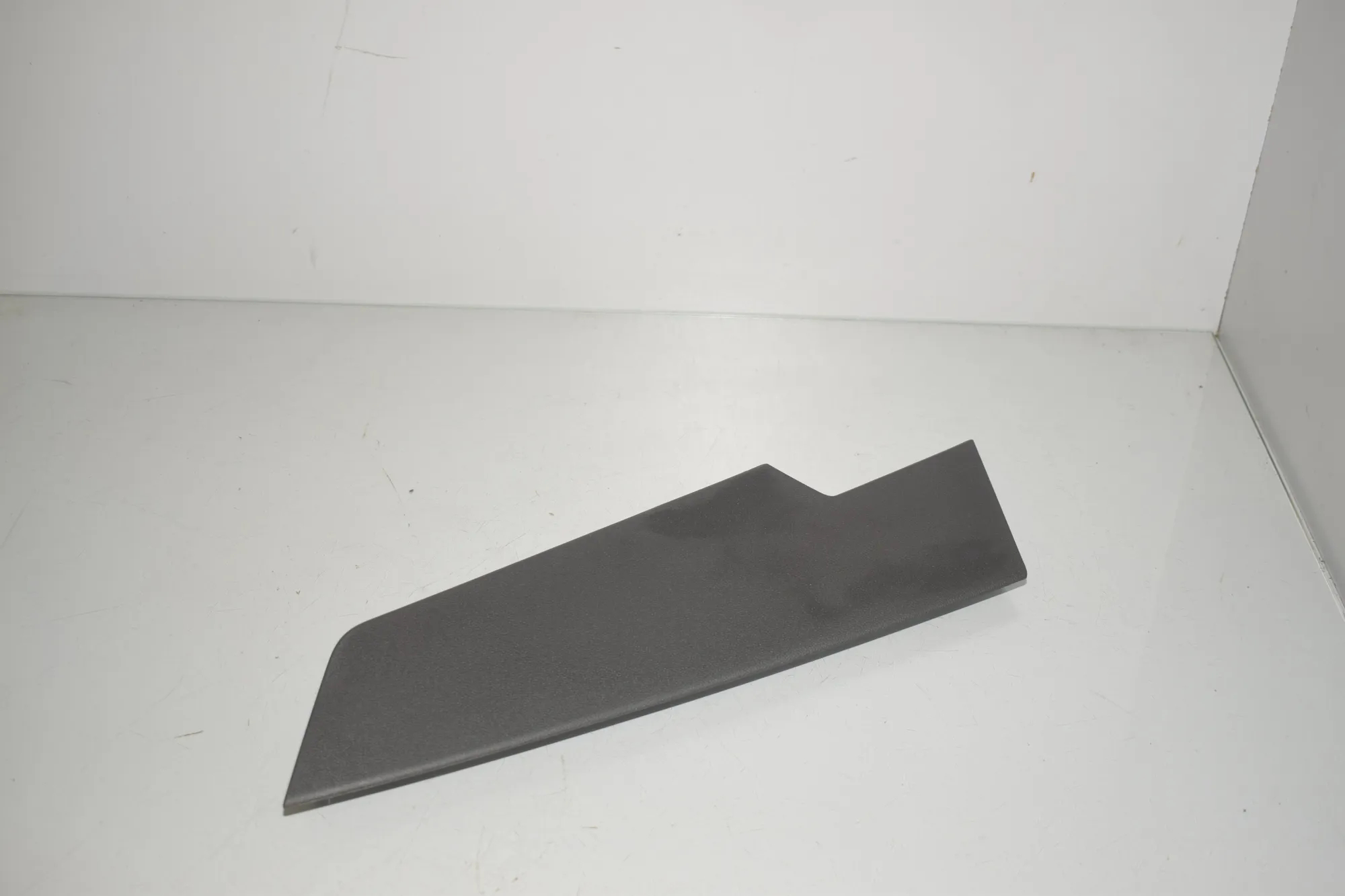 Other Interior Parts – OEM 9495979 · BMW iX (I20) (2021 - -) xDrive 40 2021 – 2