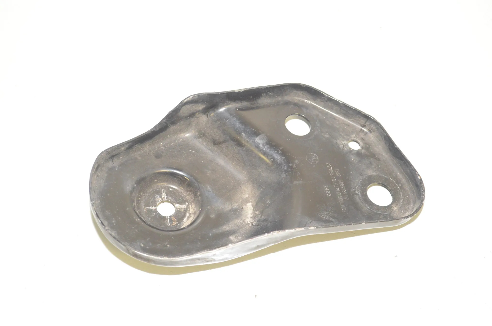 Bracket – OEM 6889339 · BMW iX (I20) (2021 - -) xDrive 40 2021 – 2