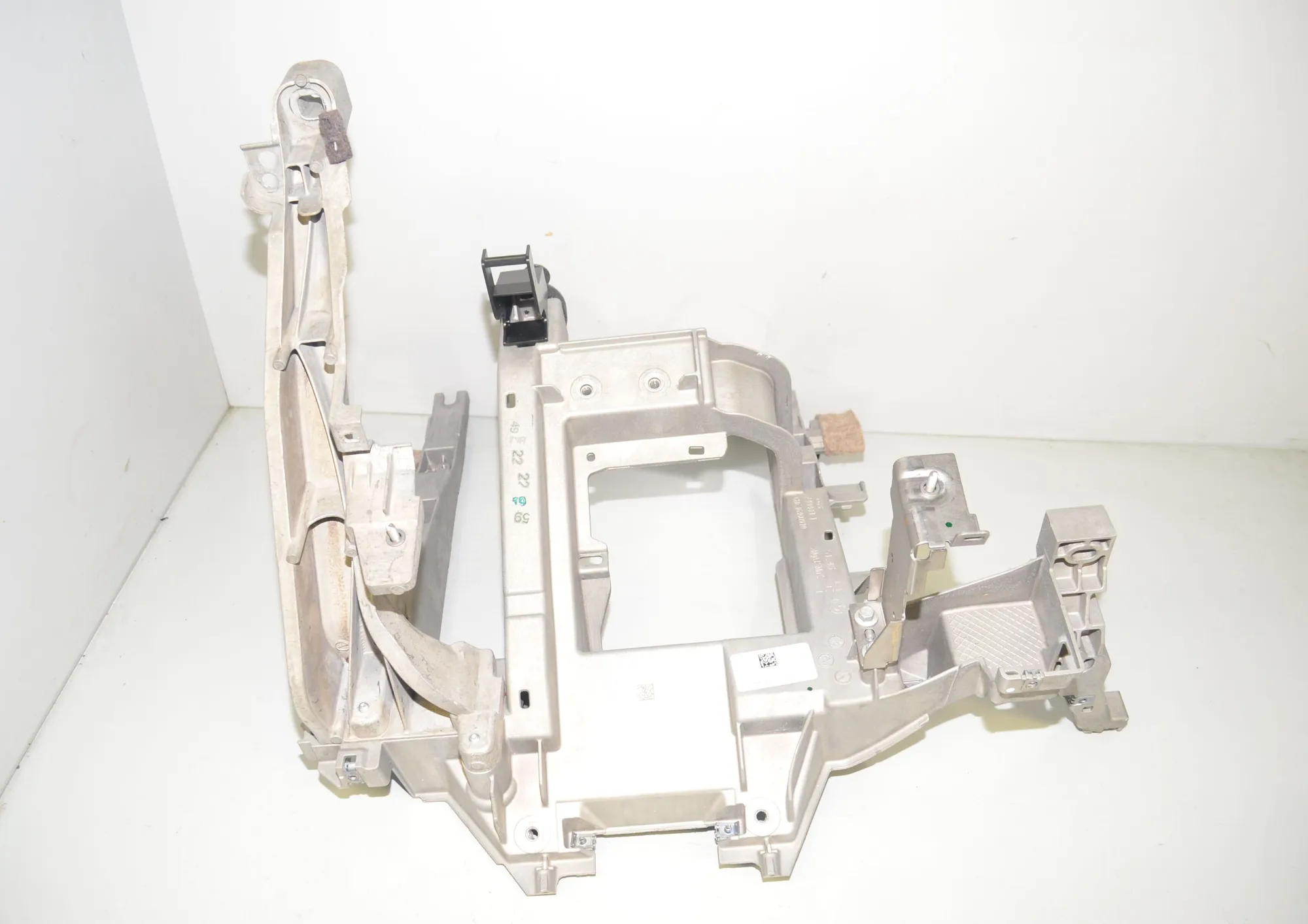 Dashboard Frame – OEM 9460568 · BMW iX (I20) (2021 - -) xDrive 40 2021