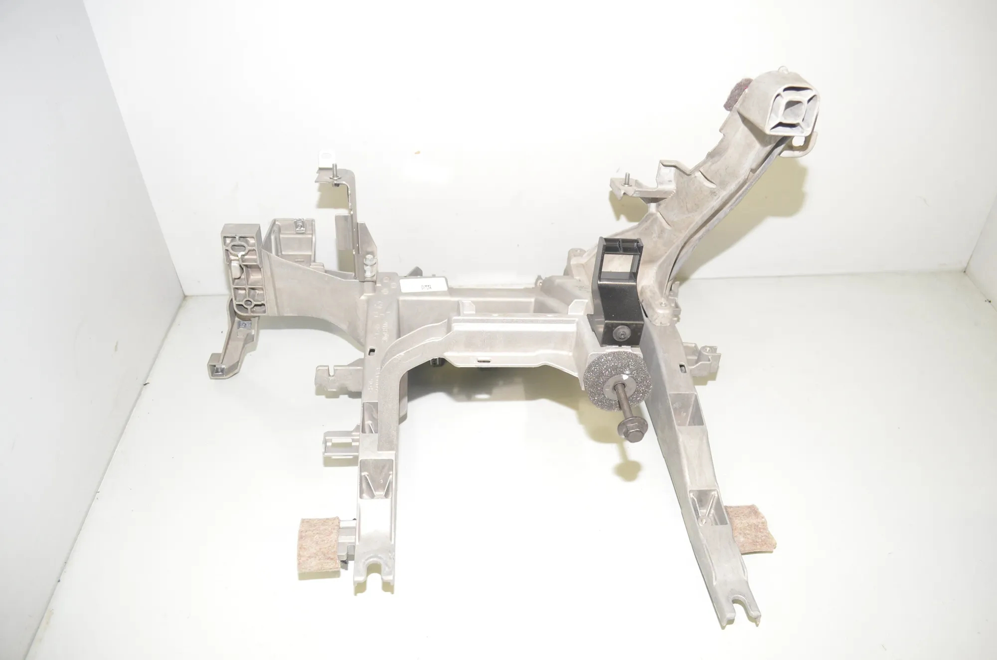 Dashboard Frame – OEM 9460568 · BMW iX (I20) (2021 - -) xDrive 40 2021 – 2