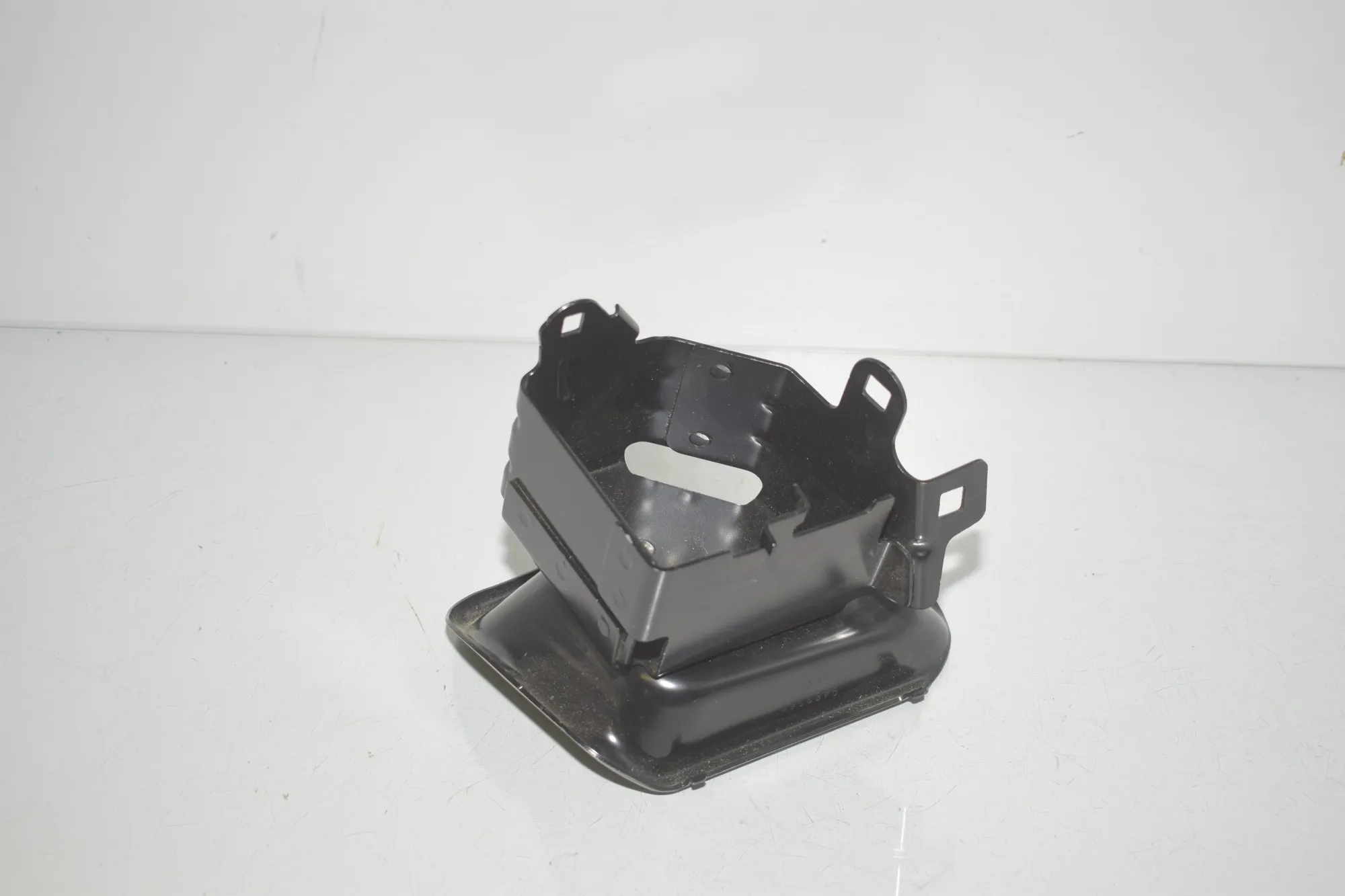 Bracket – OEM 6927169 · BMW iX (I20) (2021 - -) xDrive 40 2021