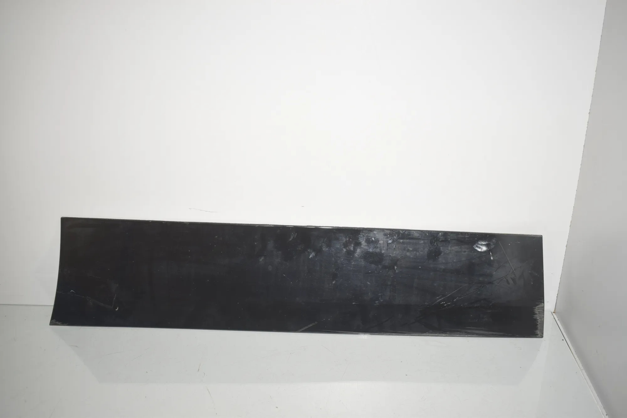 Rear Left Door Lower Molding – OEM 8497329 · BMW iX (I20) (2021 - -) xDrive 40 2021 – 2