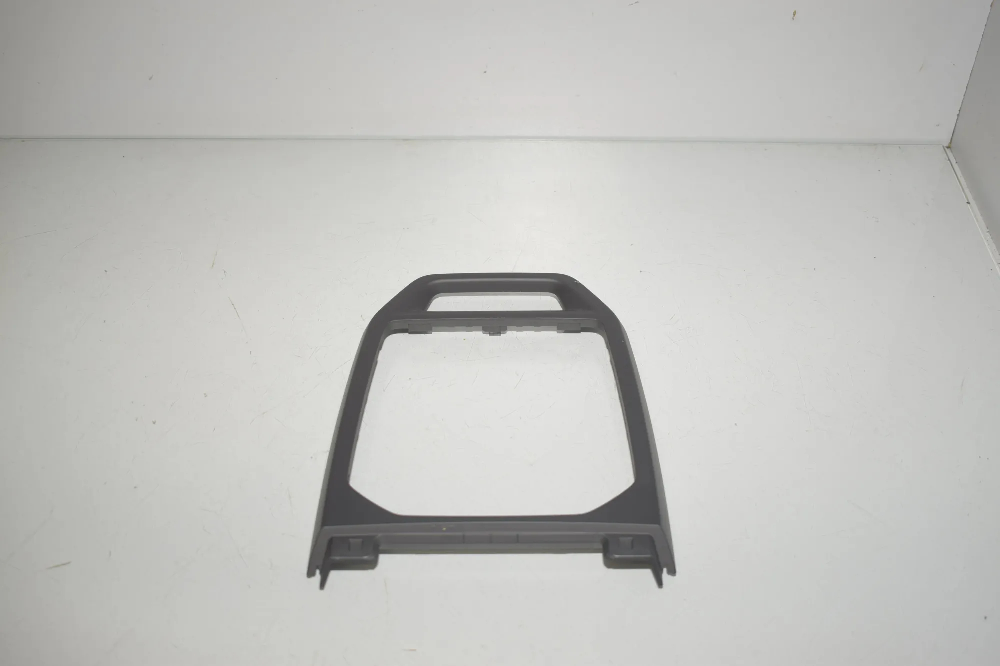 Other Interior Parts – OEM 9490590 · BMW iX (I20) (2021 - -) xDrive 40 2021