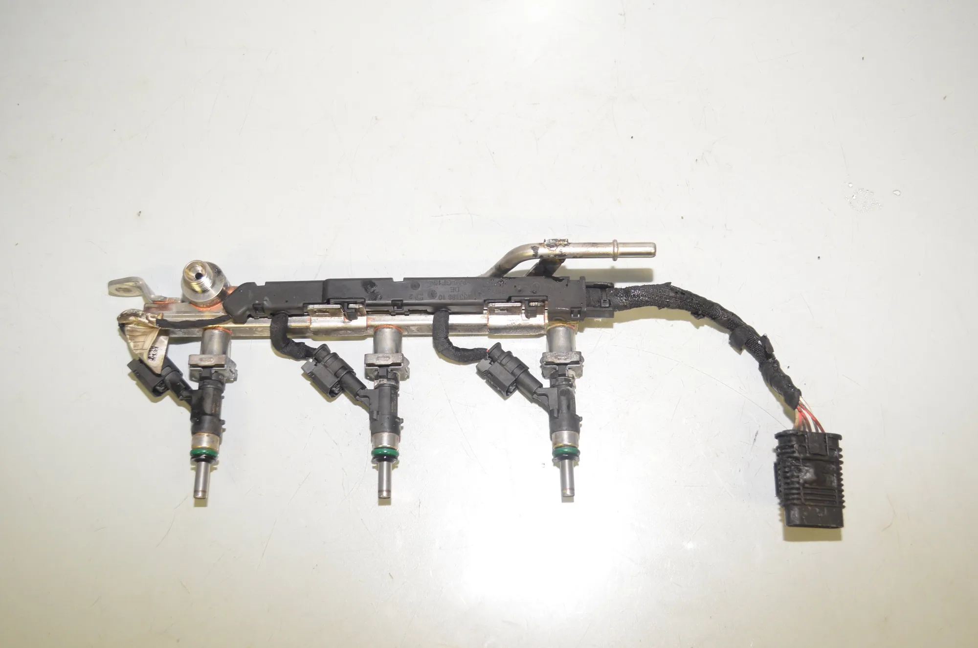 Fuel Rail – OEM 5A13102 · BMW 2 Active Tourer (U06) (2021 - -) 218i 2023