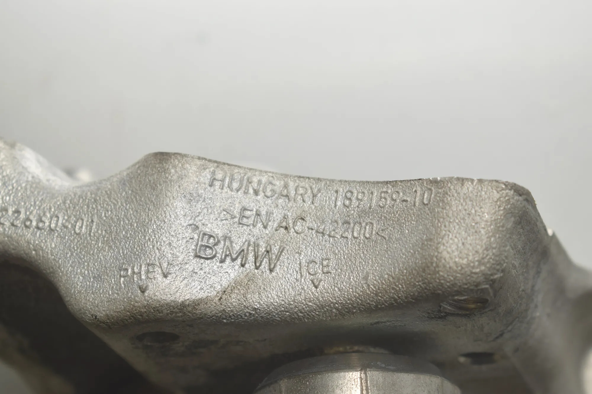 Bracket – OEM 189159-10 · BMW 2 Active Tourer (U06) (2021 - -) 218i 2023 – 4