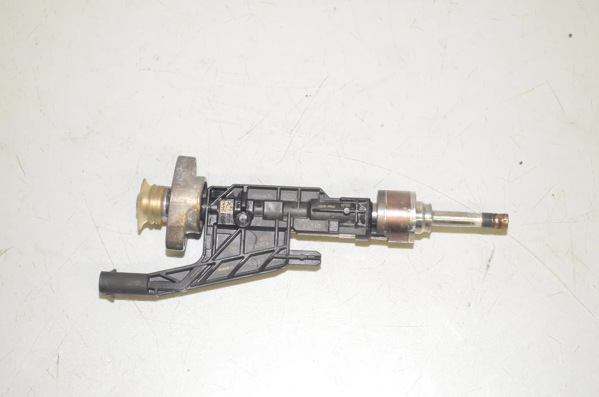Fuel Injector – OEM 8744746 · BMW 2 Active Tourer (U06) (2021 - -) 218i 2023