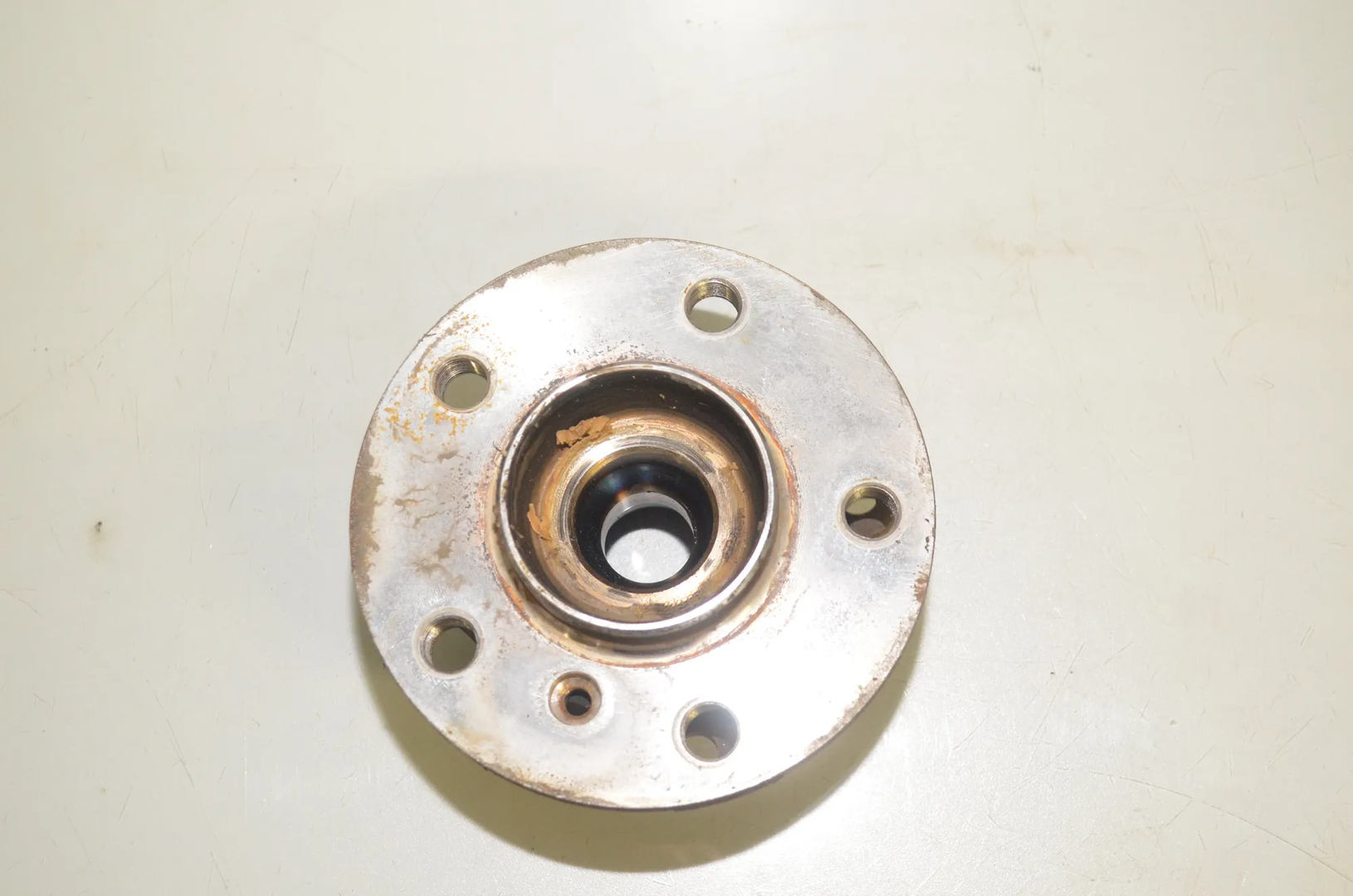 Front Left Wheel Bearing – OEM 8845775 · BMW X1 (F48) xDrive 25 i 2020