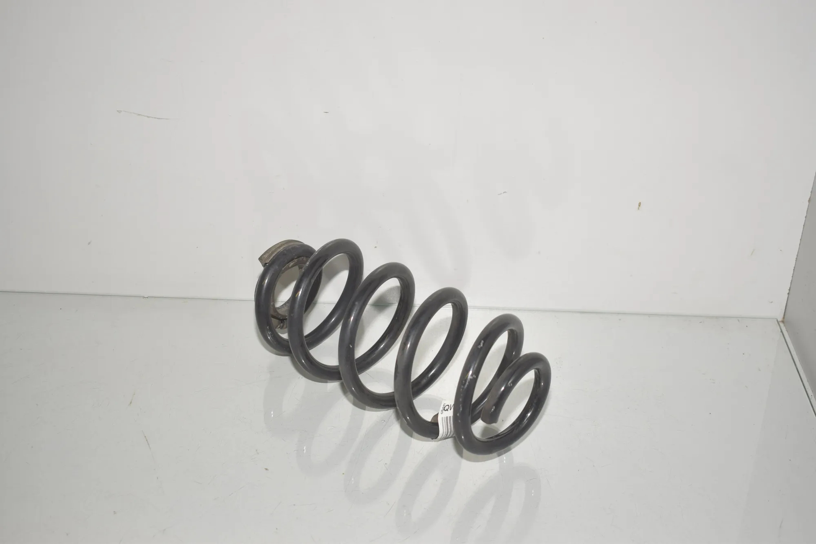 Rear Right Coil Spring – OEM 6872298 · BMW X1 (F48) xDrive 25 i 2020 – 3