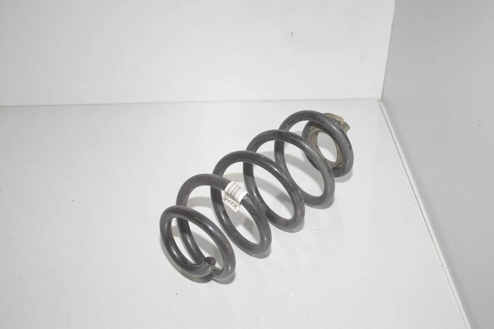 Rear Left Coil Spring – OEM 6872298 · BMW X1 (F48) xDrive 25 i 2020 – 3