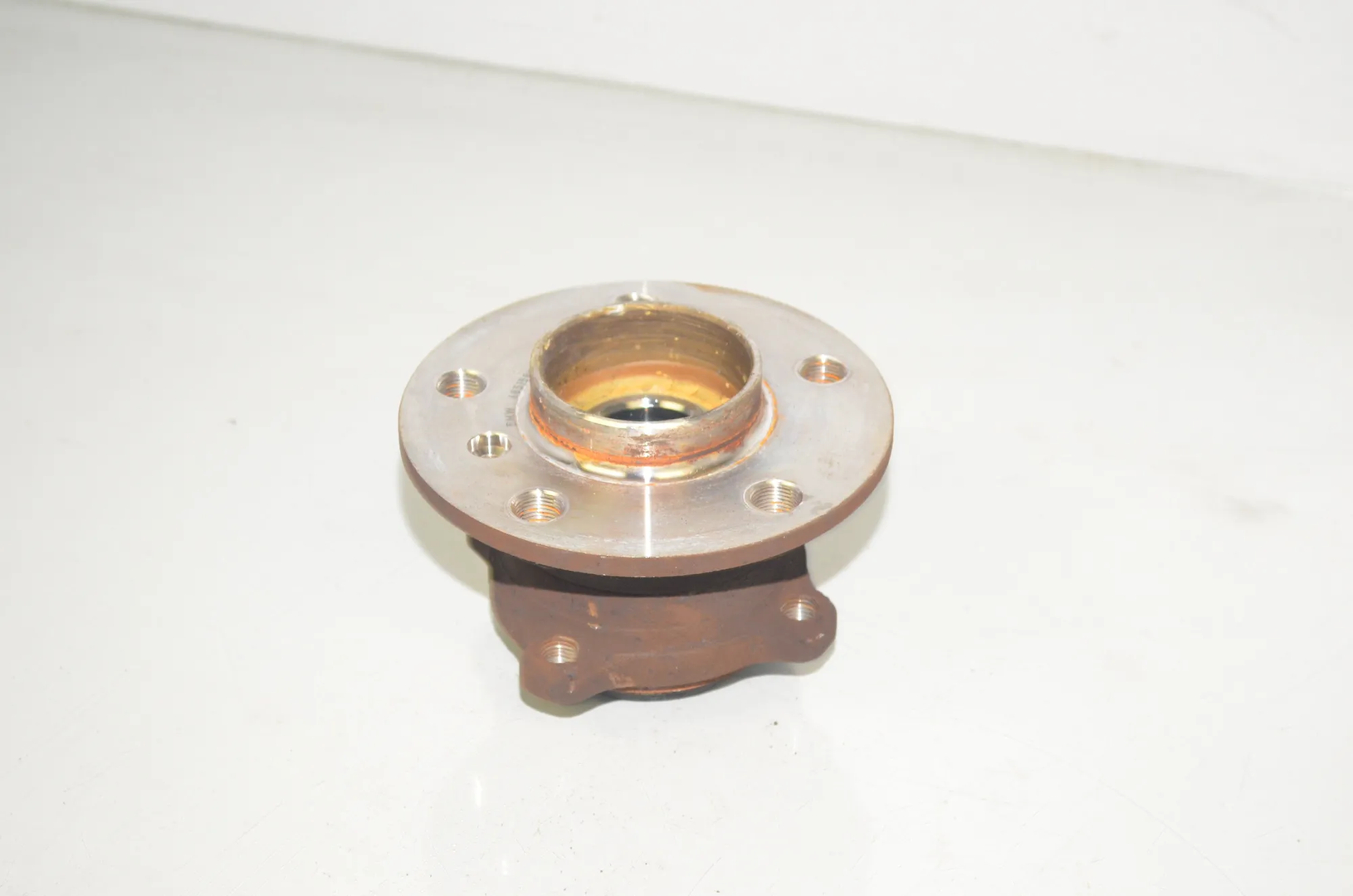 Rear Right Wheel Bearing – OEM 6851589 · BMW X1 (F48) xDrive 25 i 2020 – 2