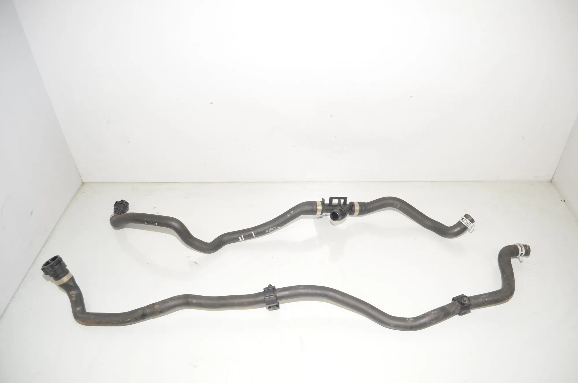 Coolant Hose Pipe – OEM 9475243 · BMW 3 Touring (G21) (2019 - -) 320 d 2020 – 2