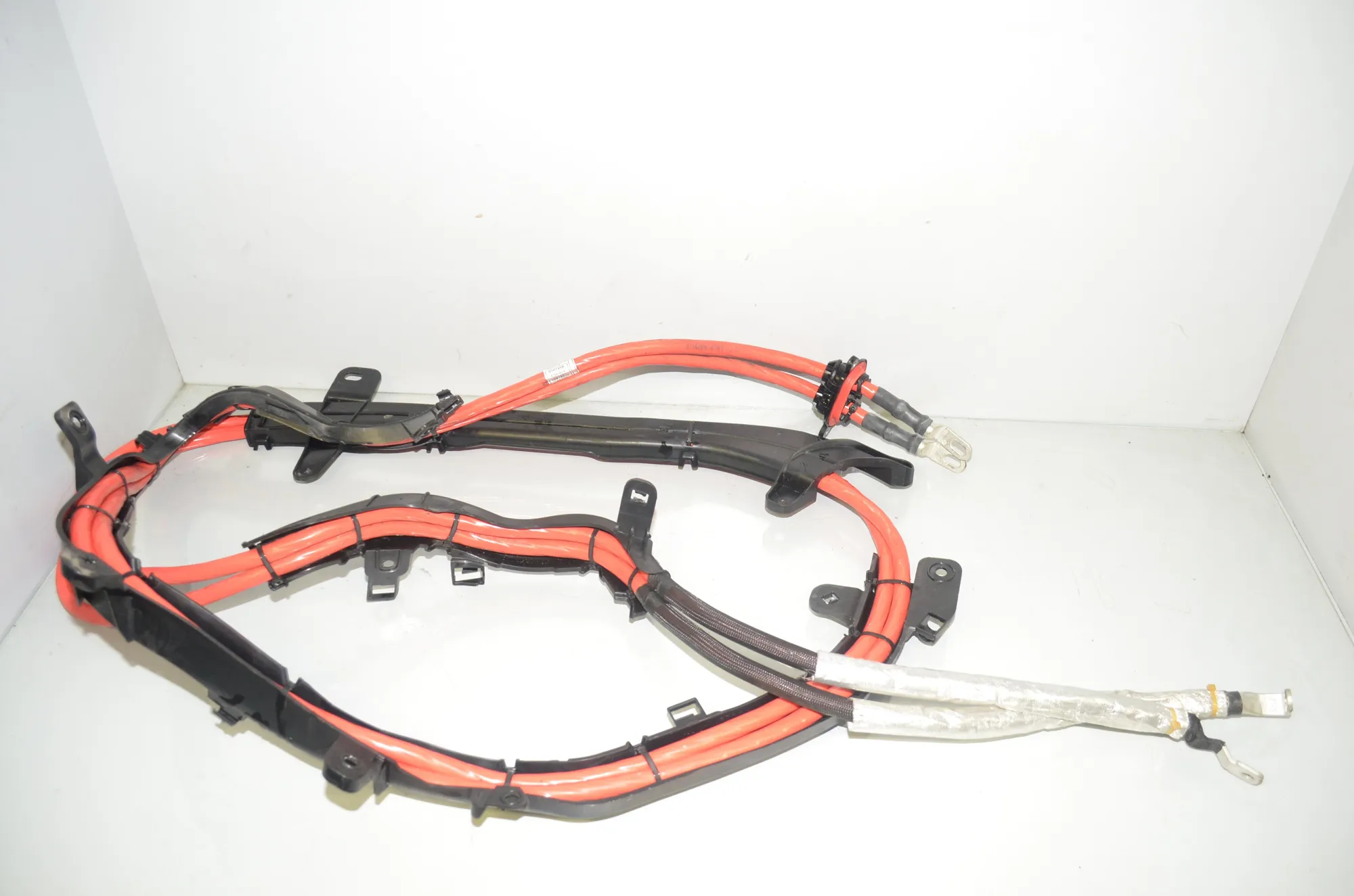 Positive Battery Cable – OEM 9107457 · BMW 3 Touring (G21) (2019 - -) 320 d 2020 – 2