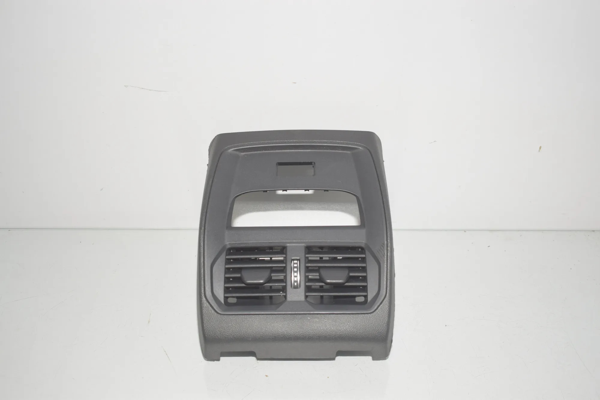 Center Console Trim – OEM 64992001 · BMW 3 Touring (G21) (2019 - -) 320 d 2020