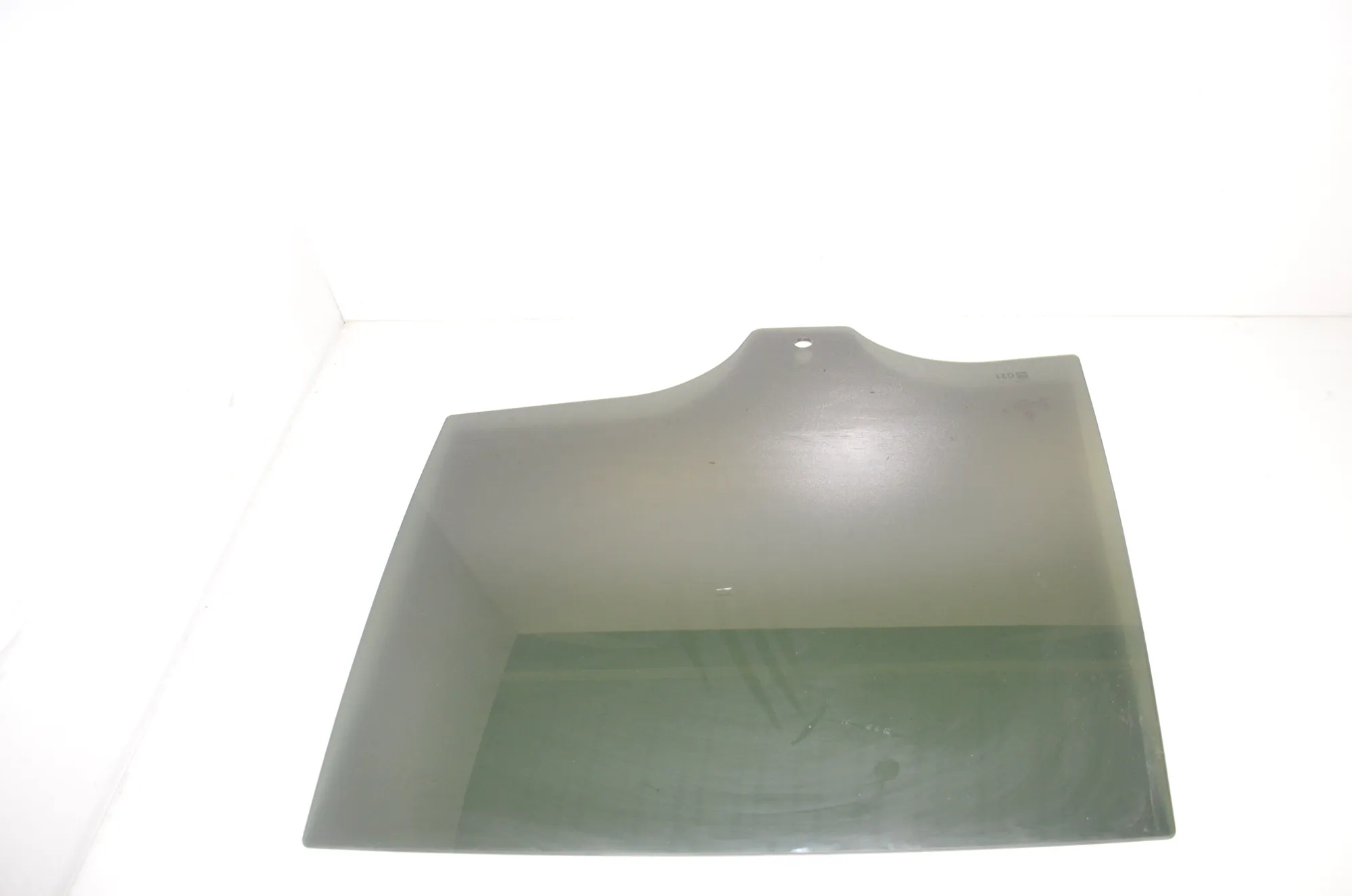 Rear Left Door Window – OEM 8496661 · BMW 3 Touring (G21) (2019 - -) 320 d 2020 – 2