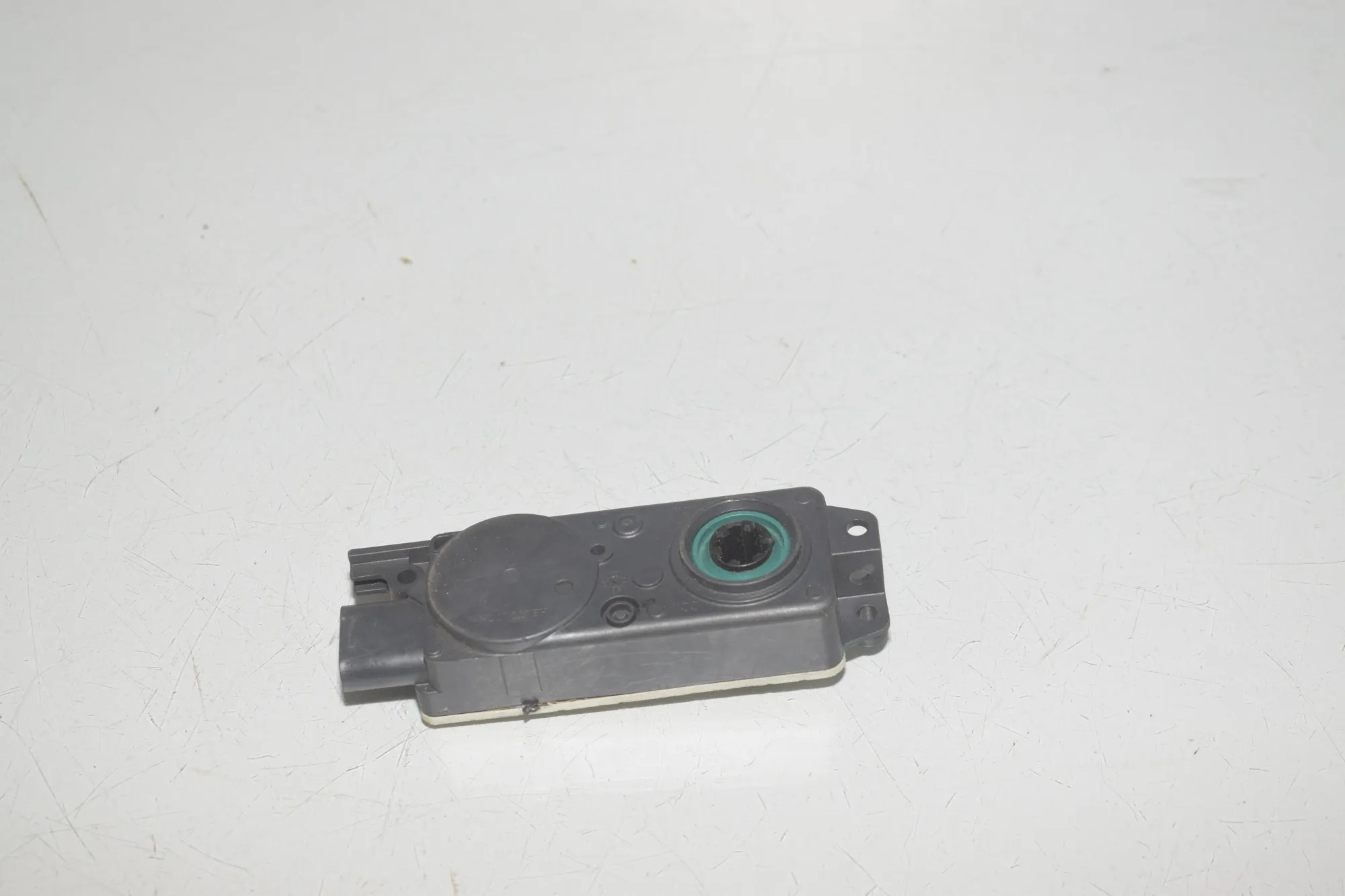 Air Flap Motor – OEM 5A180E3 · BMW iX (I20) (2021 - -) xDrive 40 2021