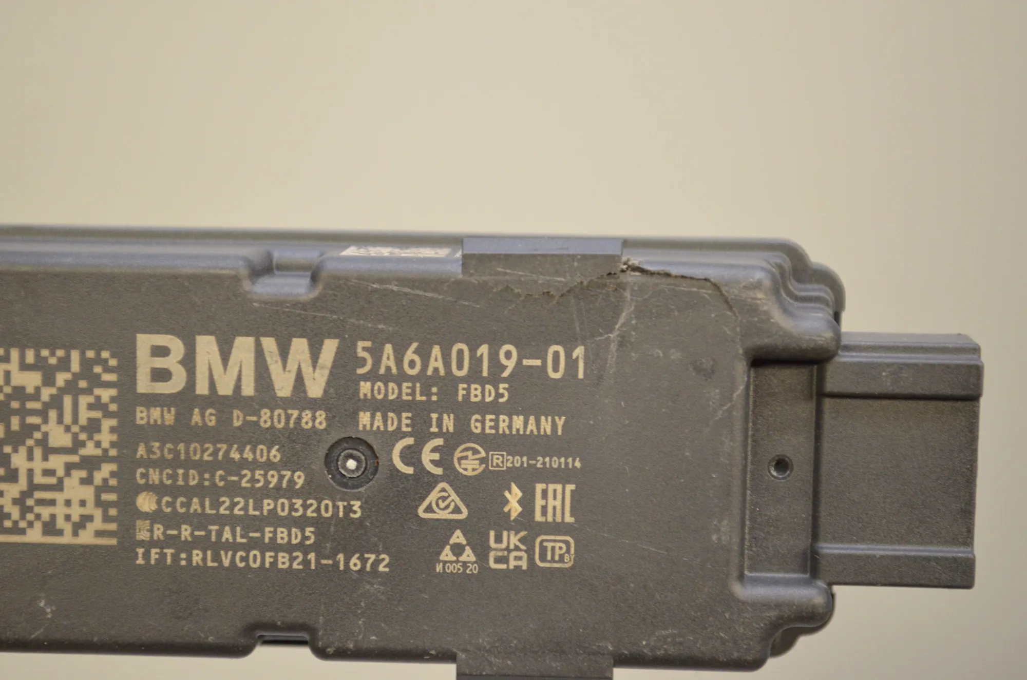 Antenna – OEM 5A6A019 · BMW iX (I20) (2021 - -) xDrive 40 2021 – 5