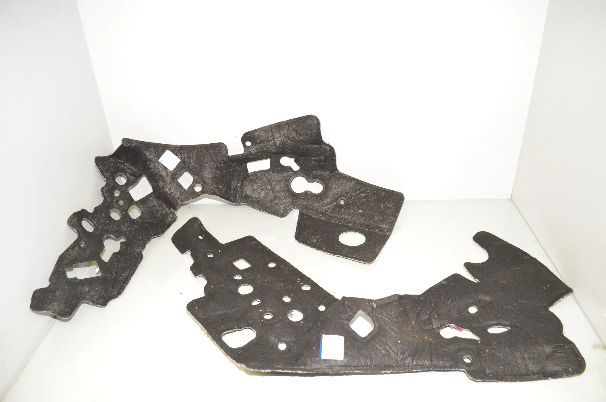 Sound Insulation – OEM 9483708 · BMW iX (I20) (2021 - -) xDrive 40 2021