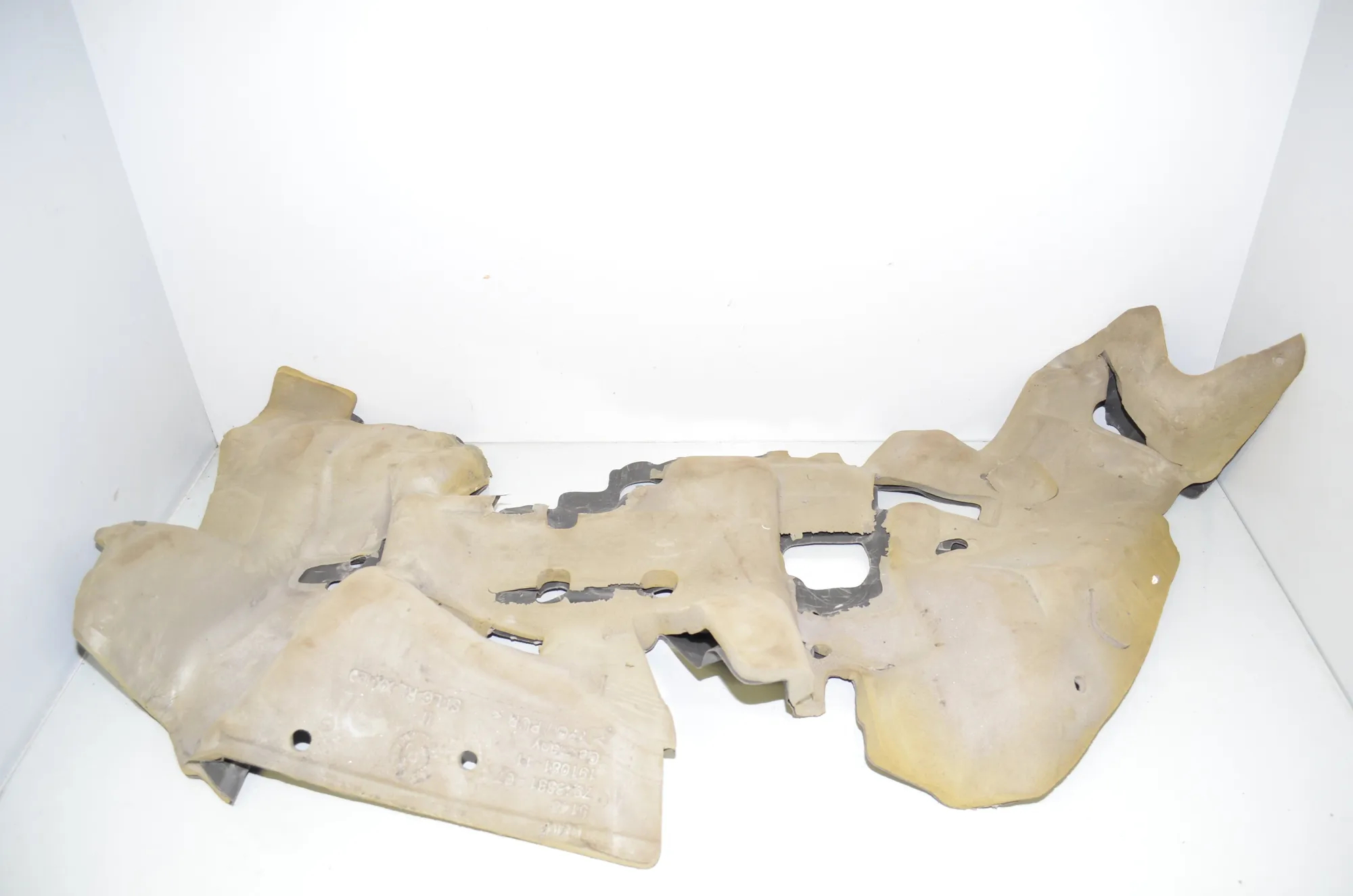Sound Insulation – OEM 7948331 · BMW iX (I20) (2021 - -) xDrive 40 2021 – 3