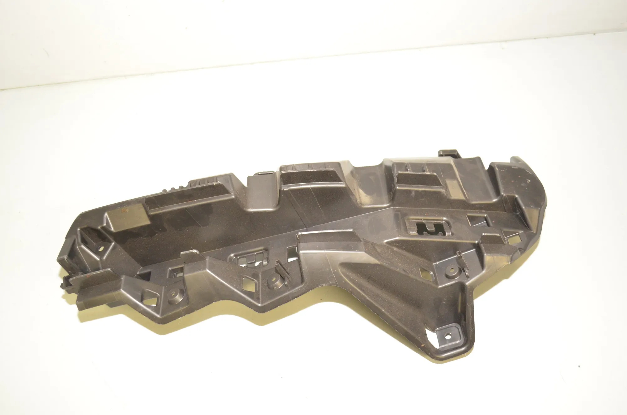 Bracket – OEM 9878962 · BMW iX (I20) (2021 - -) xDrive 40 2021