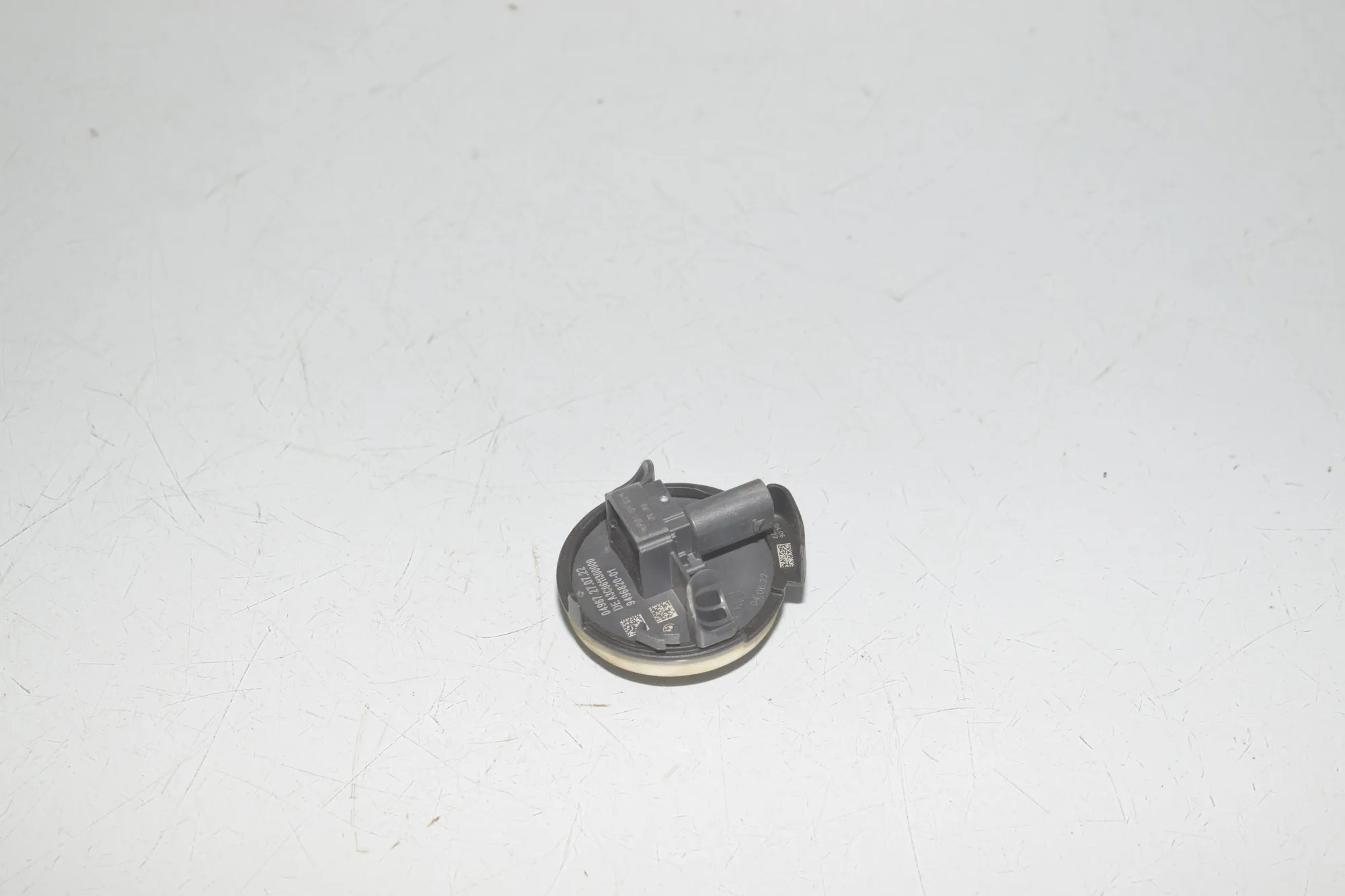 Left Side Impact Sensor – OEM 9496820 · BMW iX (I20) (2021 - -) xDrive 40 2021