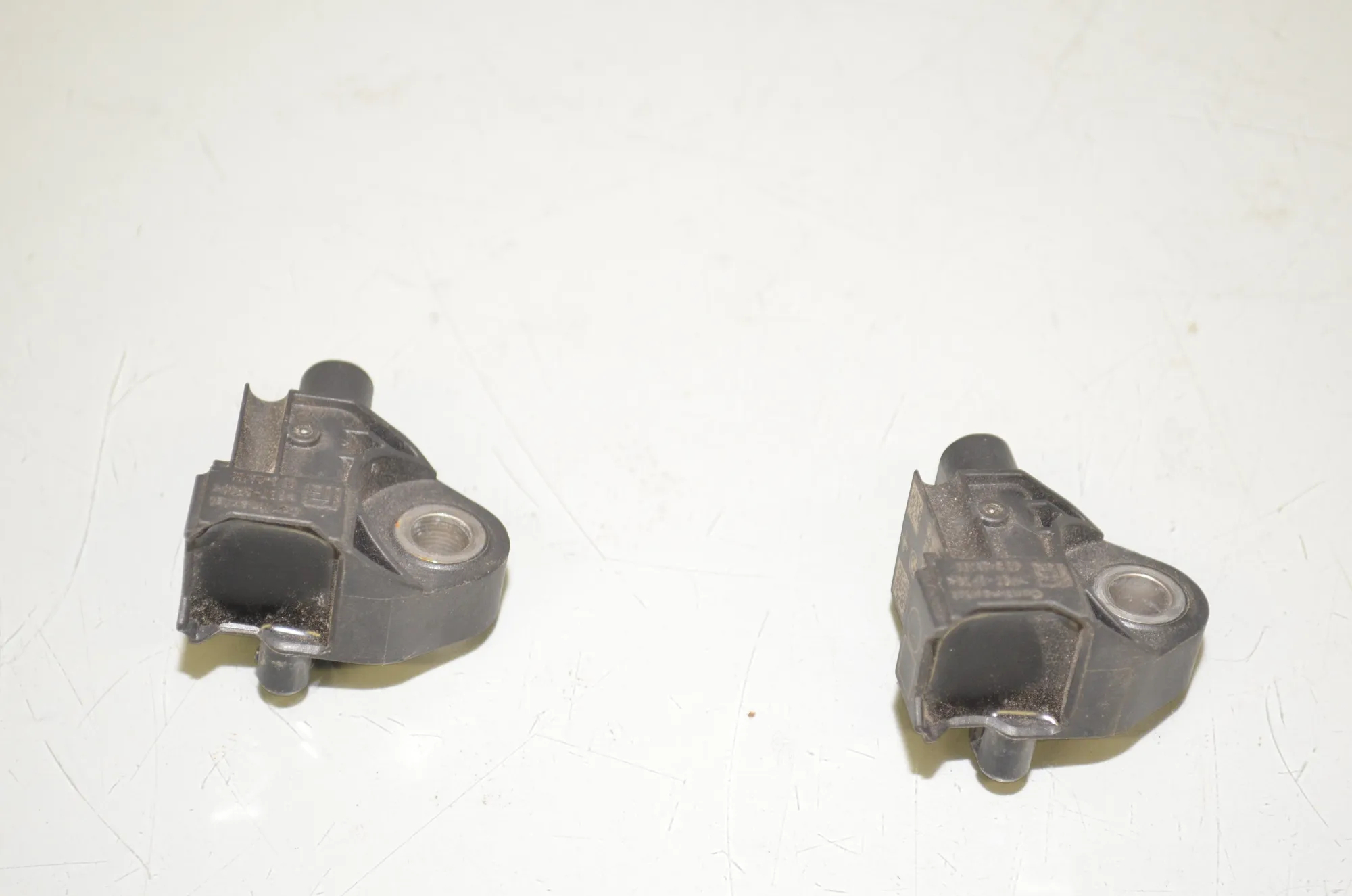 Front Right Impact Sensor – OEM 9496815 · BMW iX (I20) (2021 - -) xDrive 40 2021 – 2