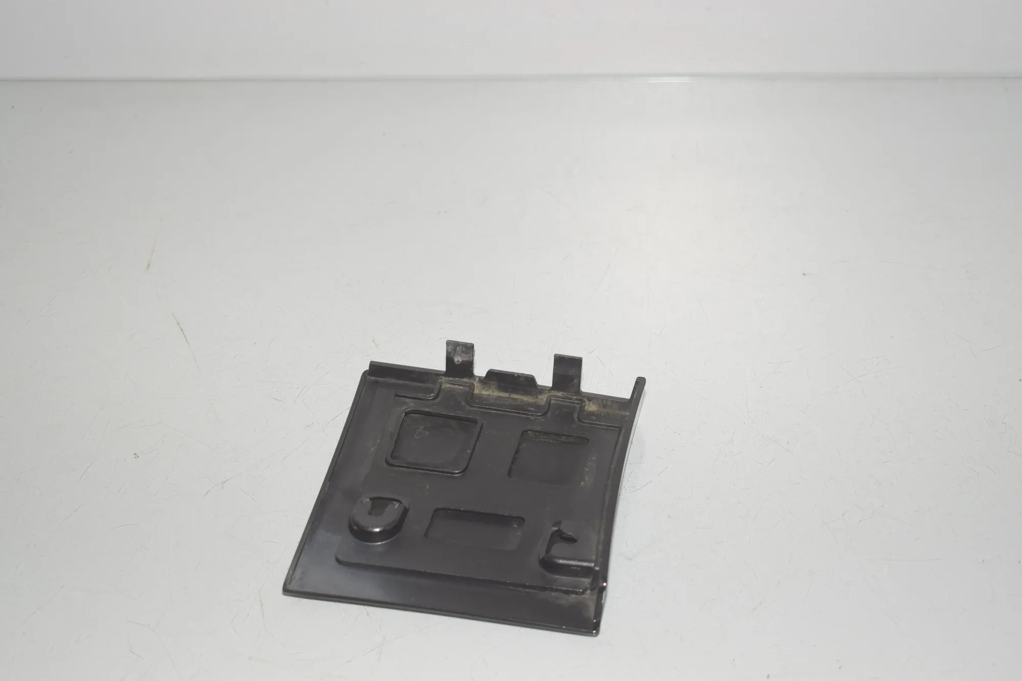 Other Trim Parts – OEM 9493040 · BMW iX (I20) (2021 - -) xDrive 40 2021 – 3