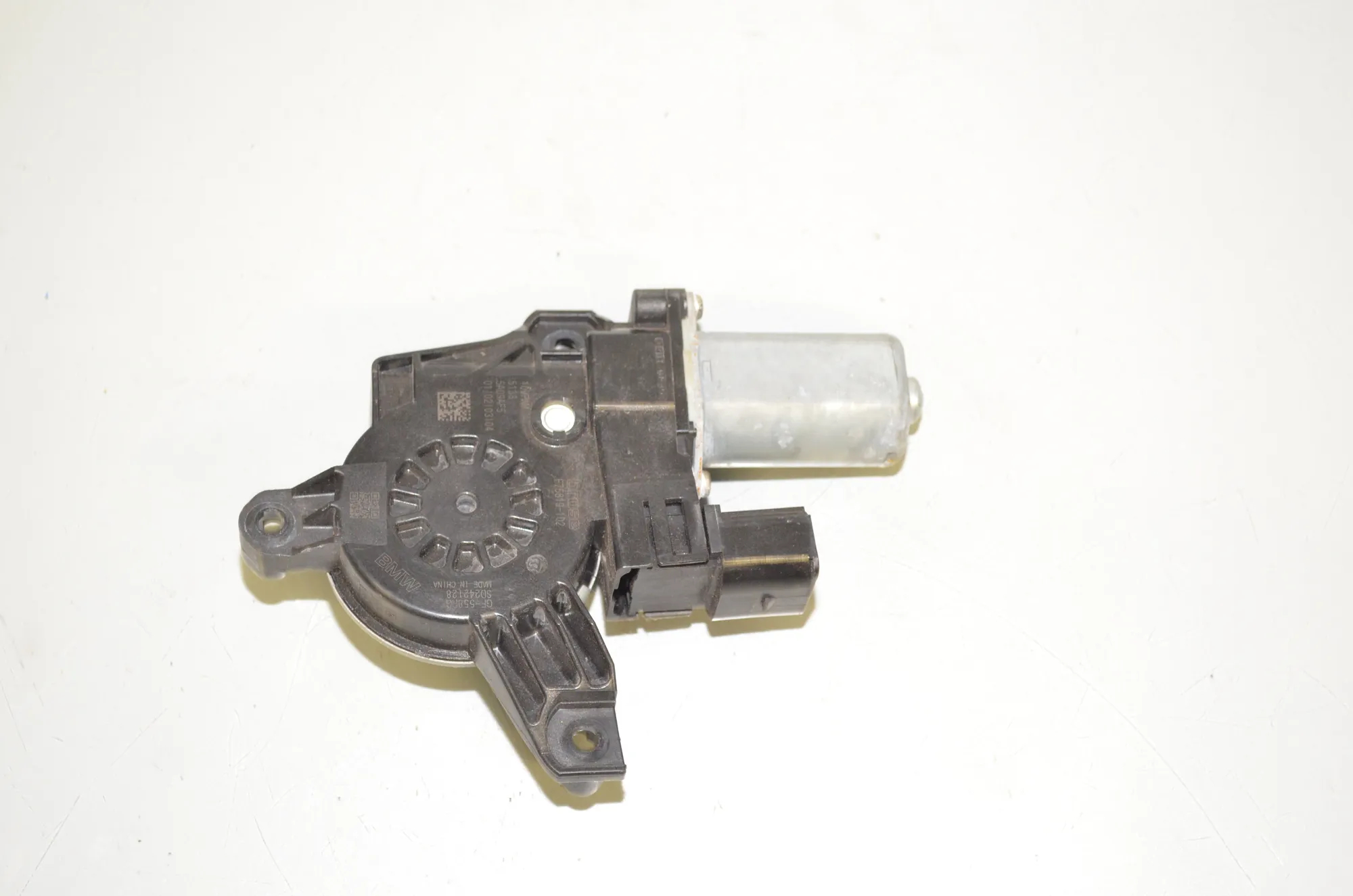 Front Left Door Window Regulator Motor – OEM 5A09AF5 · BMW iX (I20) (2021 - -) xDrive 40 2021 – 2