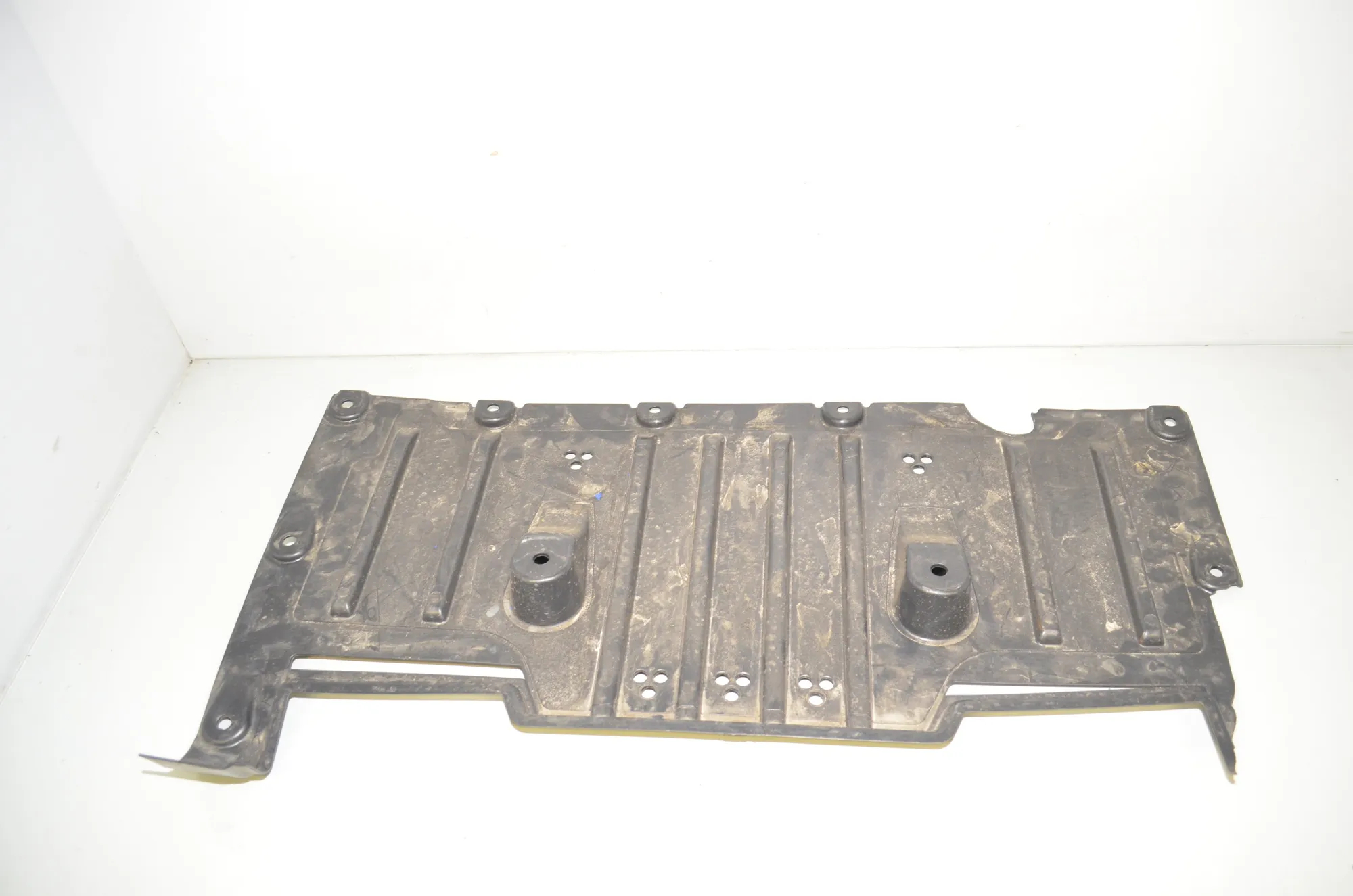 Other Underbody Cover – OEM 7931863 · BMW iX (I20) (2021 - -) xDrive 40 2021 – 5